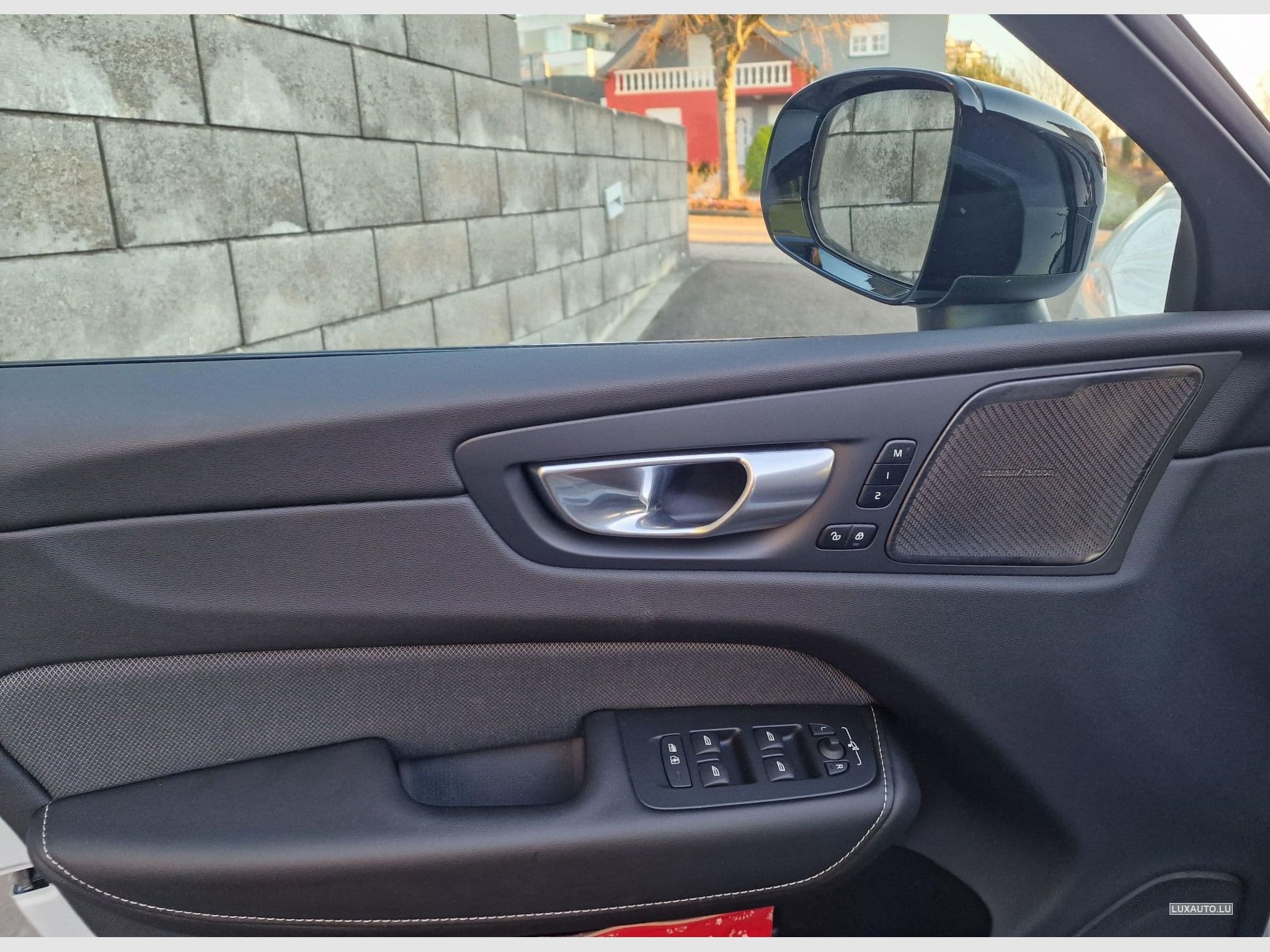 Volvo XC60 Ultimate dark (2023) - Foto 7