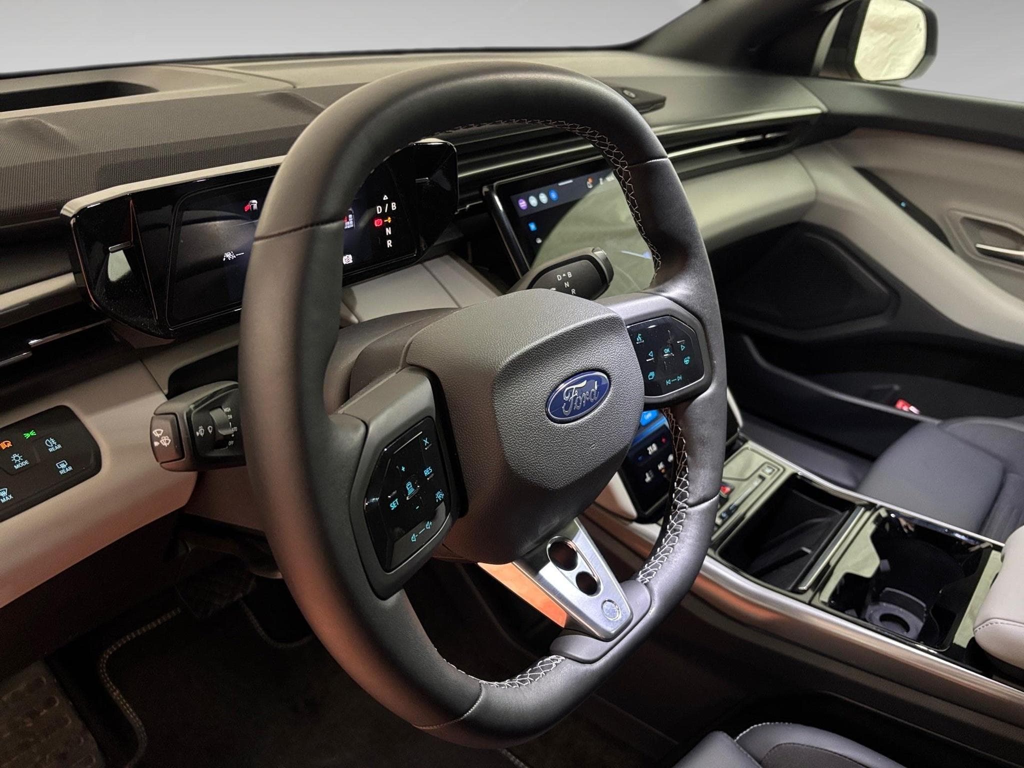 Ford Capri (2024) - Photo 11