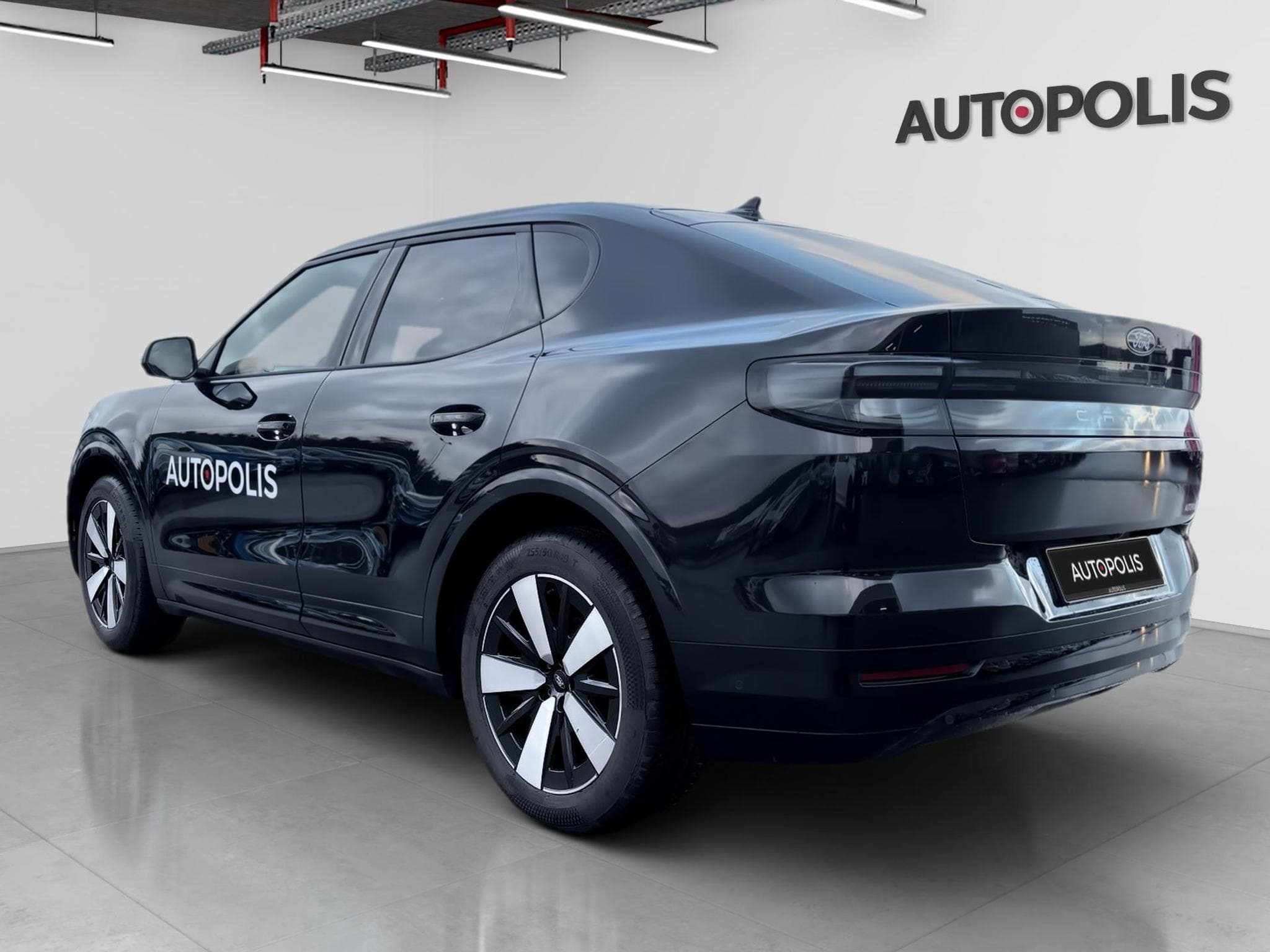 Ford Capri (2024) - Photo 2