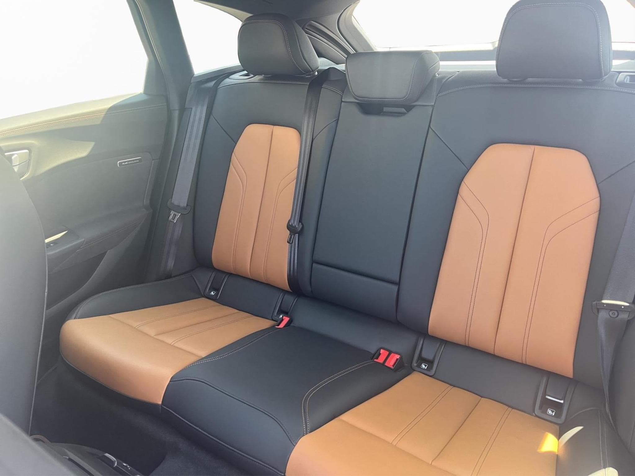 Audi A5 A5 Avant Exclisiv Int. (2024) - Foto 17