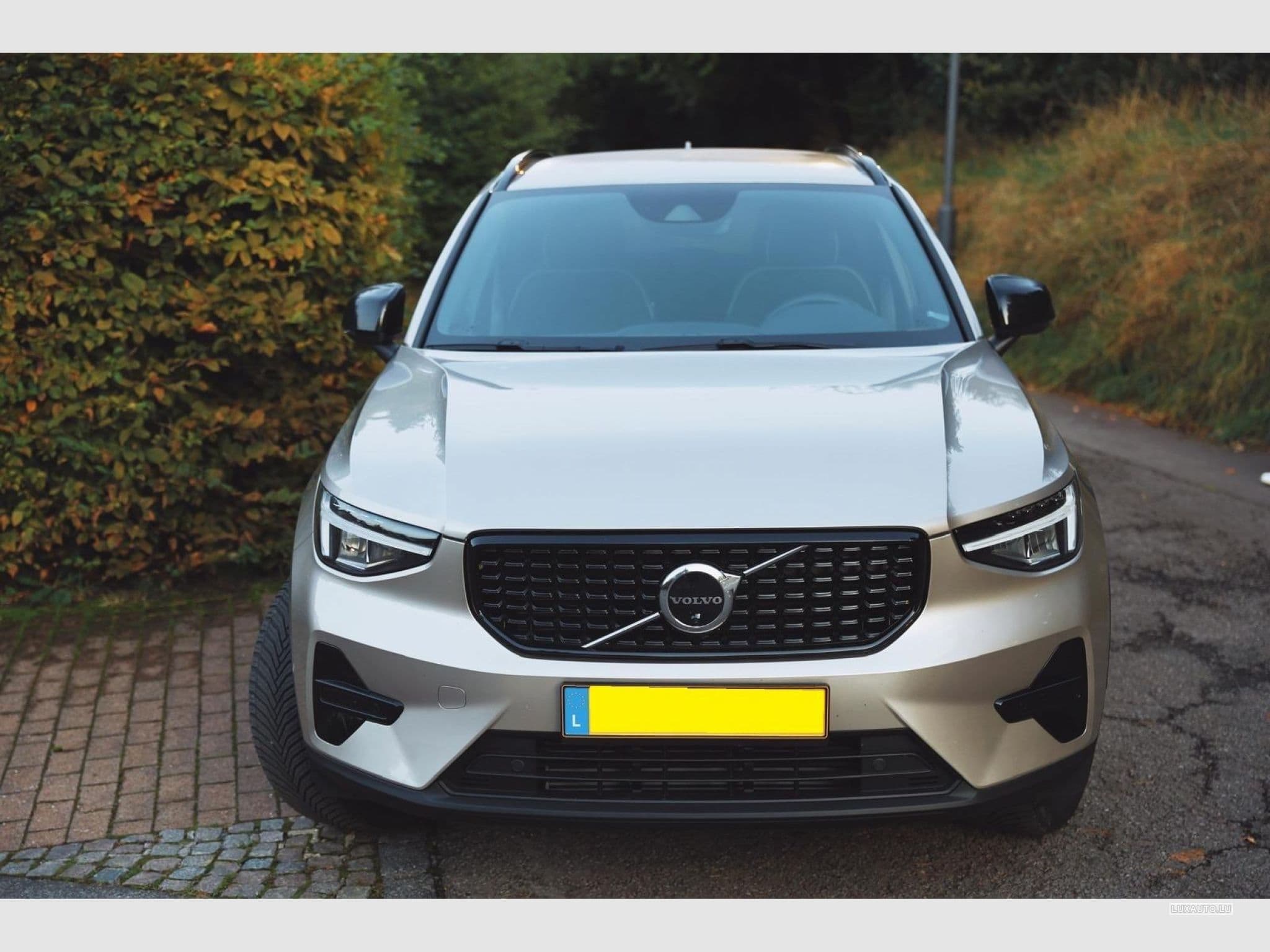 Volvo XC40 T2 Plus Dark (2023) - Photo 12