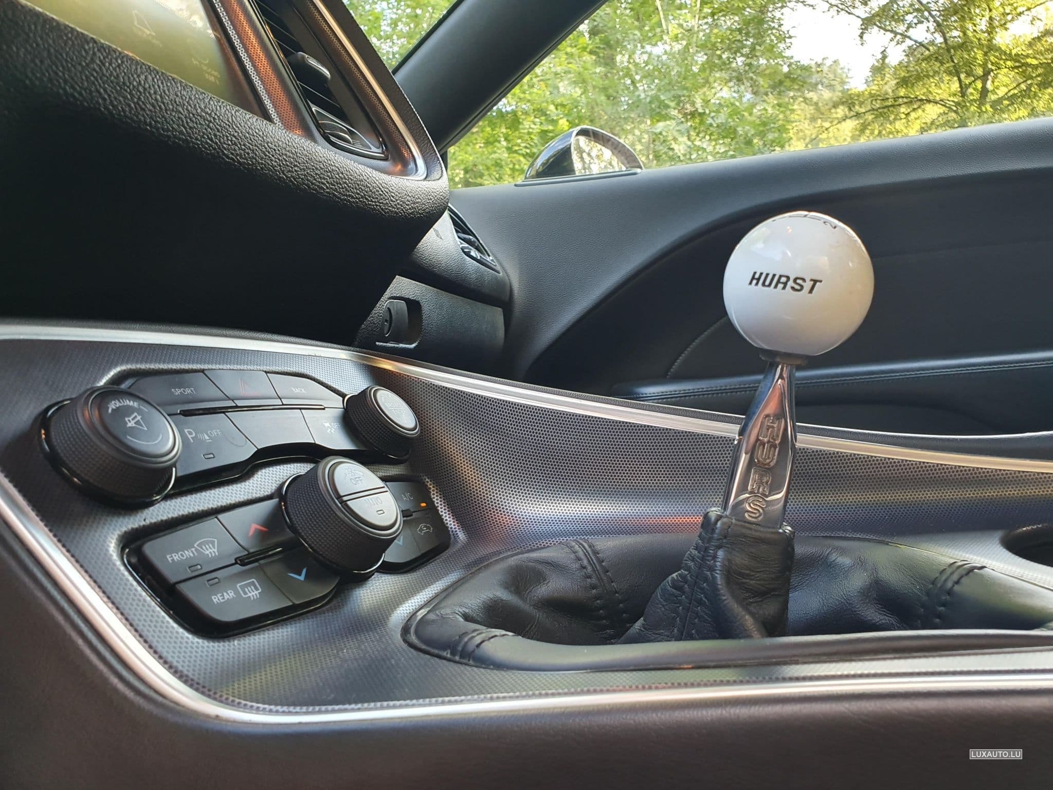 Dodge Challenger 5.7 R/T V8 HEMI 381 CV (2016) - Photo 12