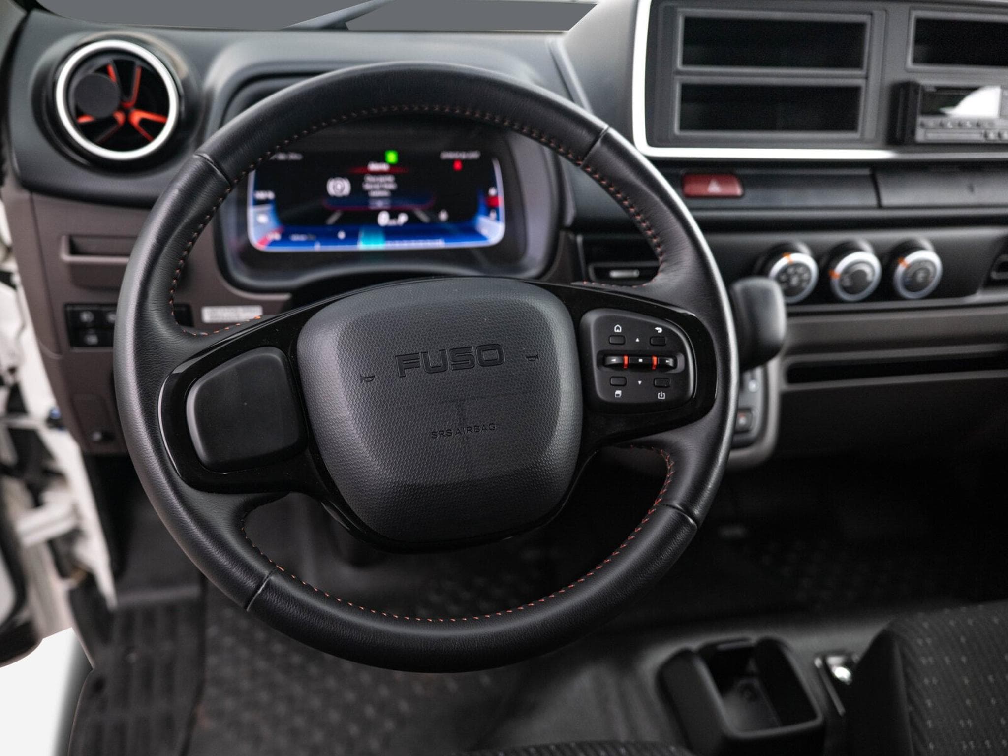 Fuso eCanter 4.25t e 4.25t Koffer (2024) - Photo 7