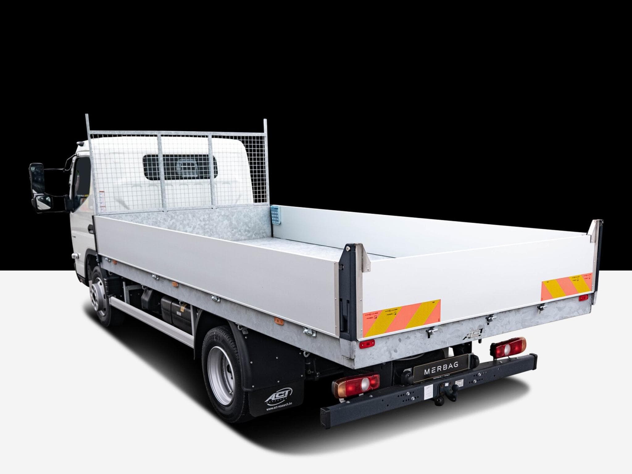 Fuso Canter 7C18 7.5t Kipper (2024) - Photo 4