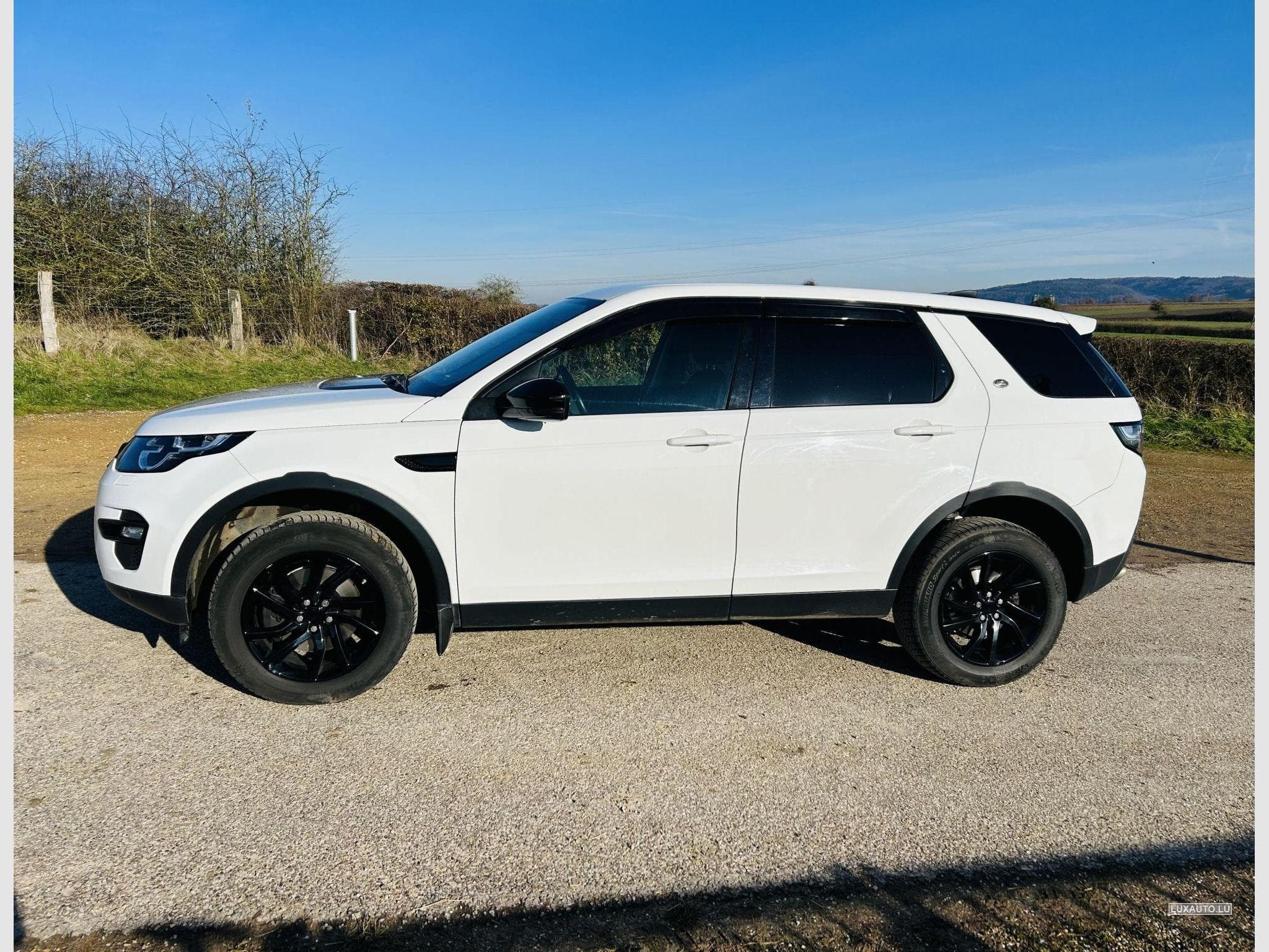 Land-Rover Discovery Sport Sport 4x4 (2017) - Photo 3