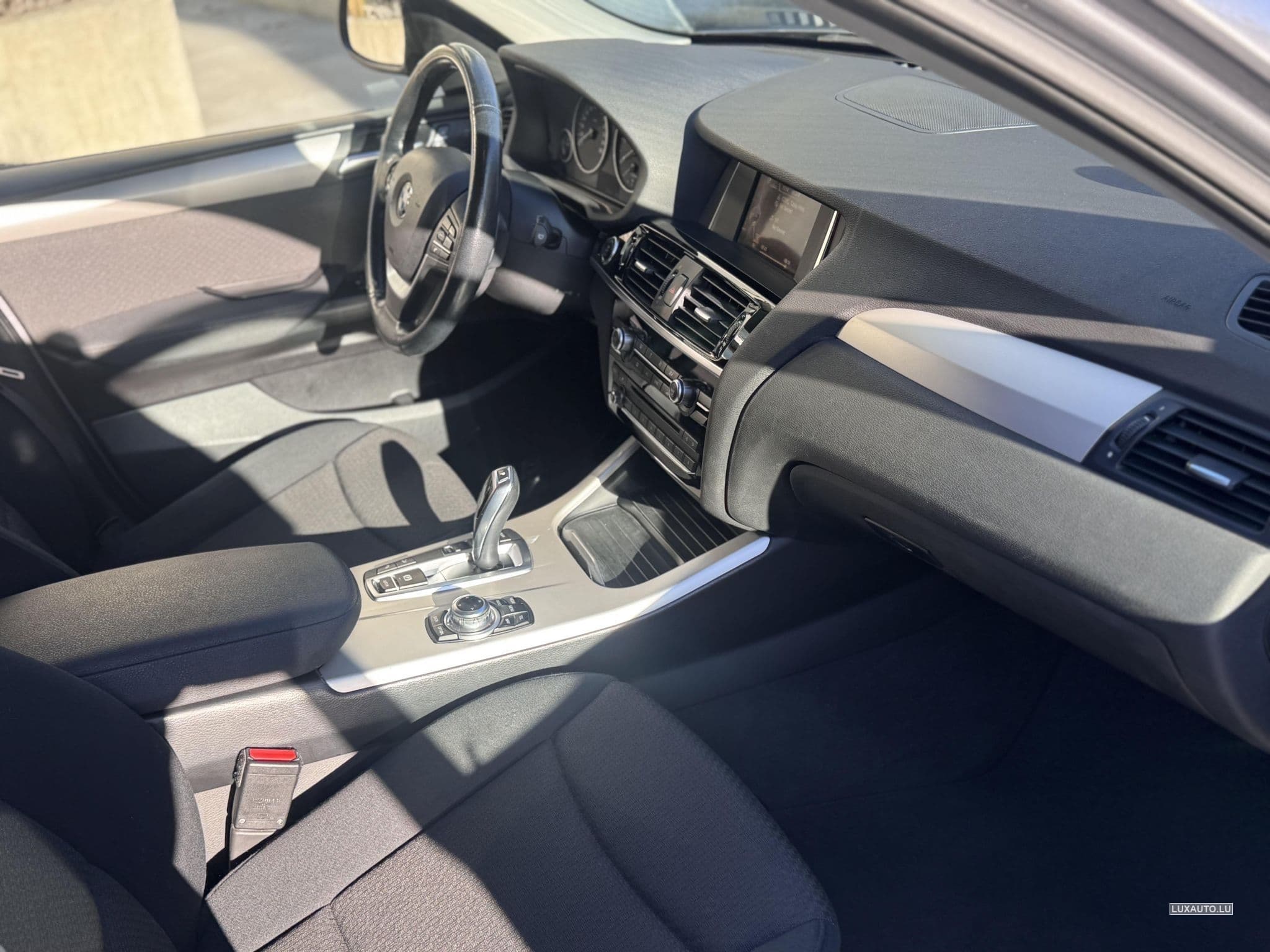 BMW X3 XDRIVE 20D (2015) - Foto 10