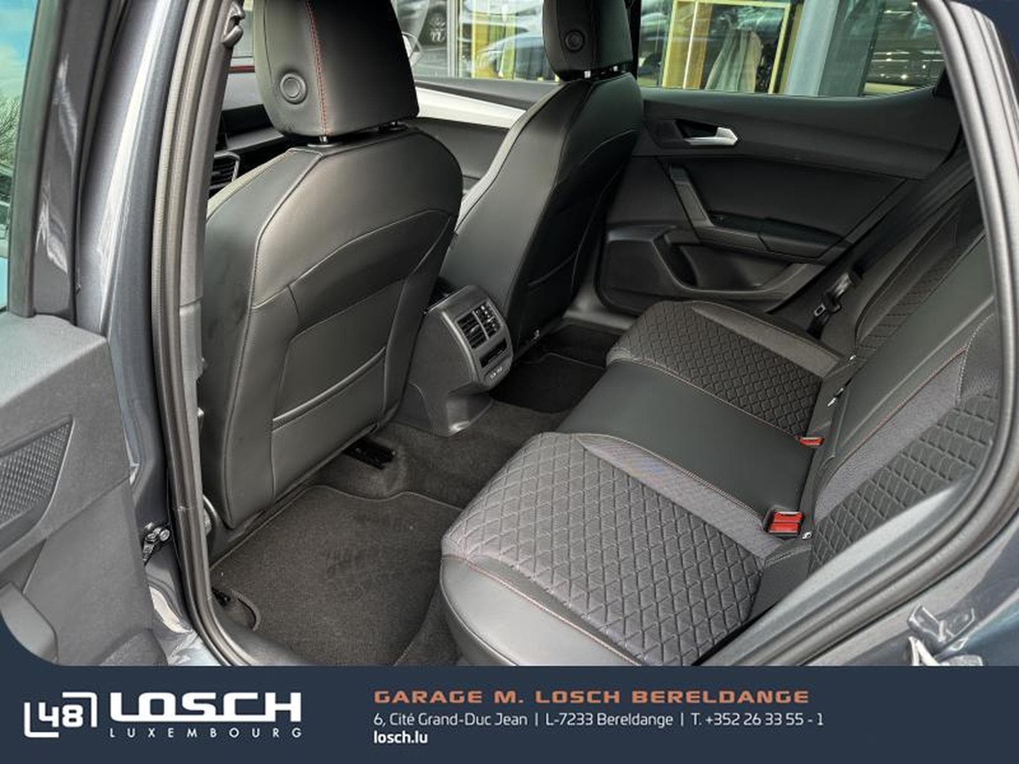 Seat Leon FR (2025) - Foto 10