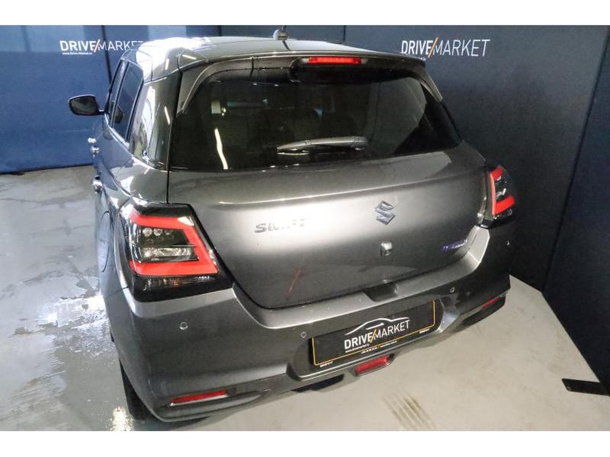 Suzuki Swift GL+ (2024) - Foto 12