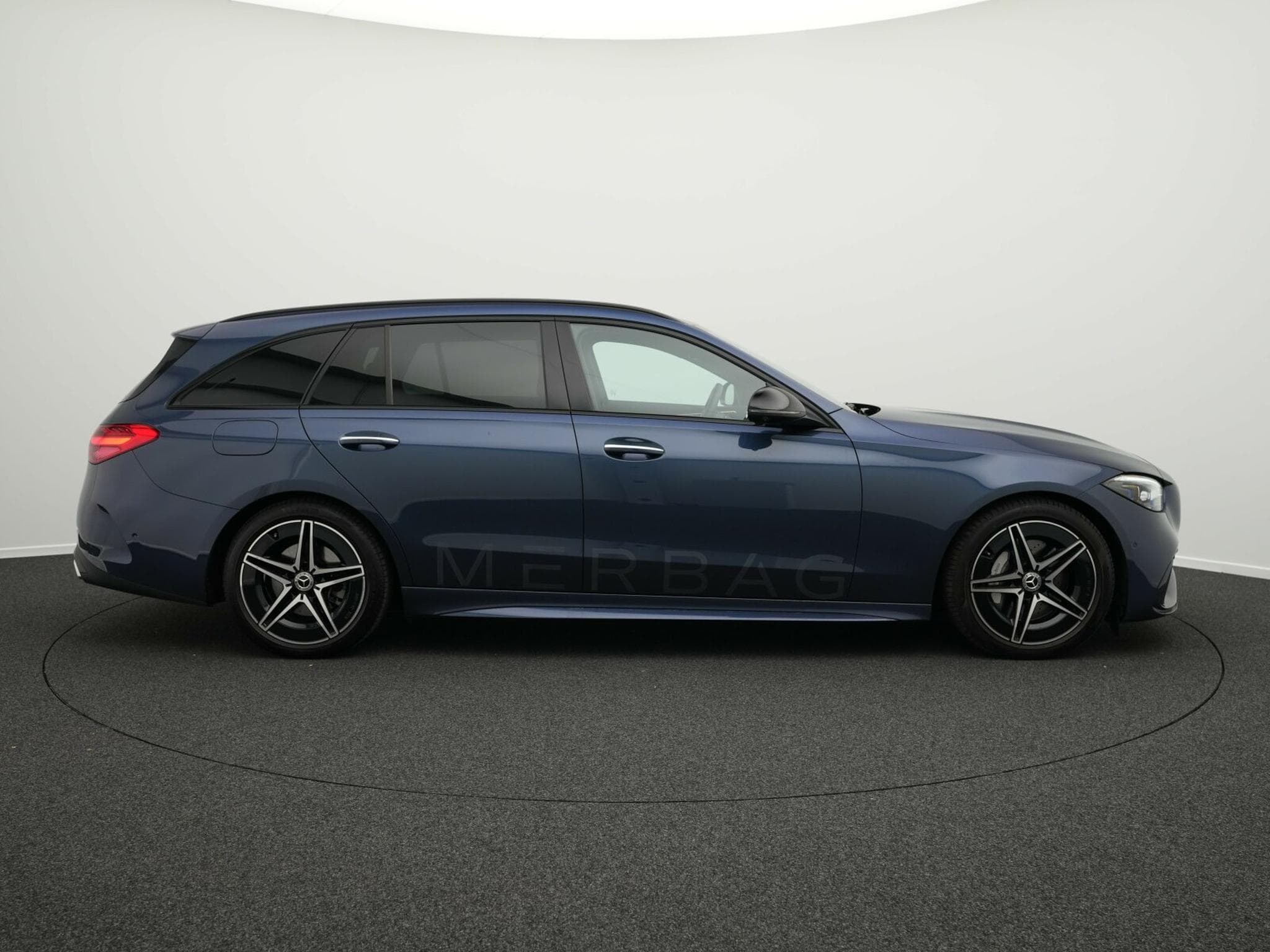 Mercedes C 220 d T-Modell AMG-Line (2024) - Foto 5