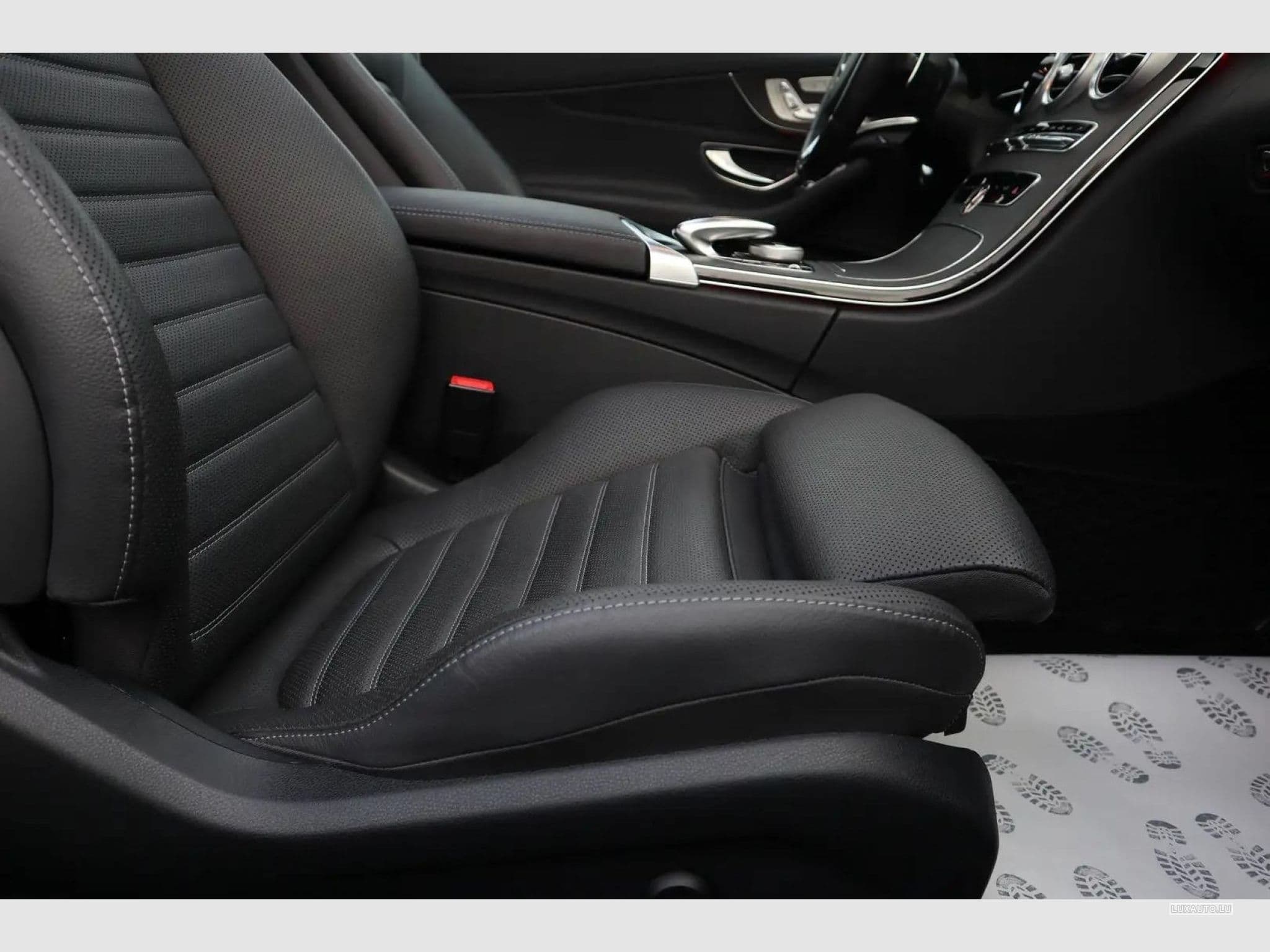 Mercedes C 43 AMG AMG 4matic (2018) - Foto 9