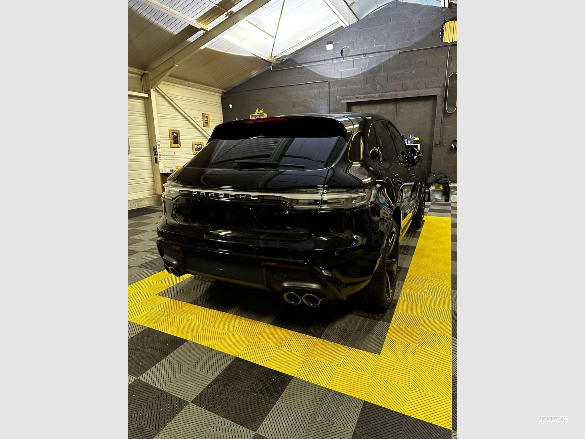 Porsche Macan Macan III S / Dernier facelift (2023) - Photo 3