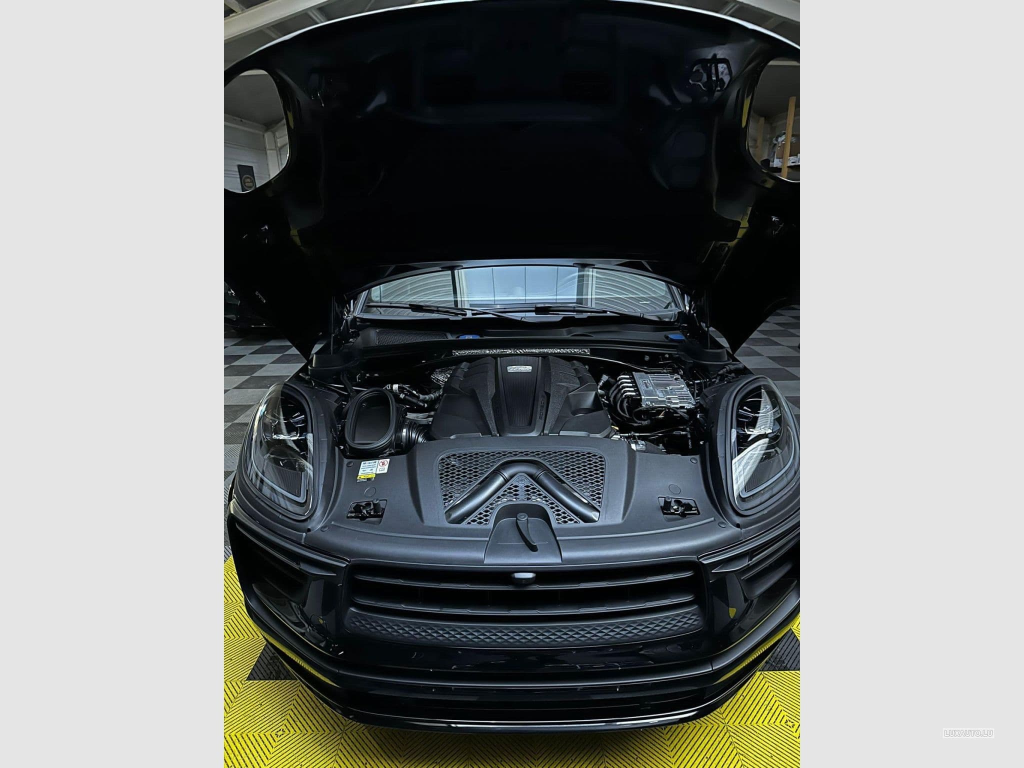 Porsche Macan Macan III S / Dernier facelift (2023) - Photo 6