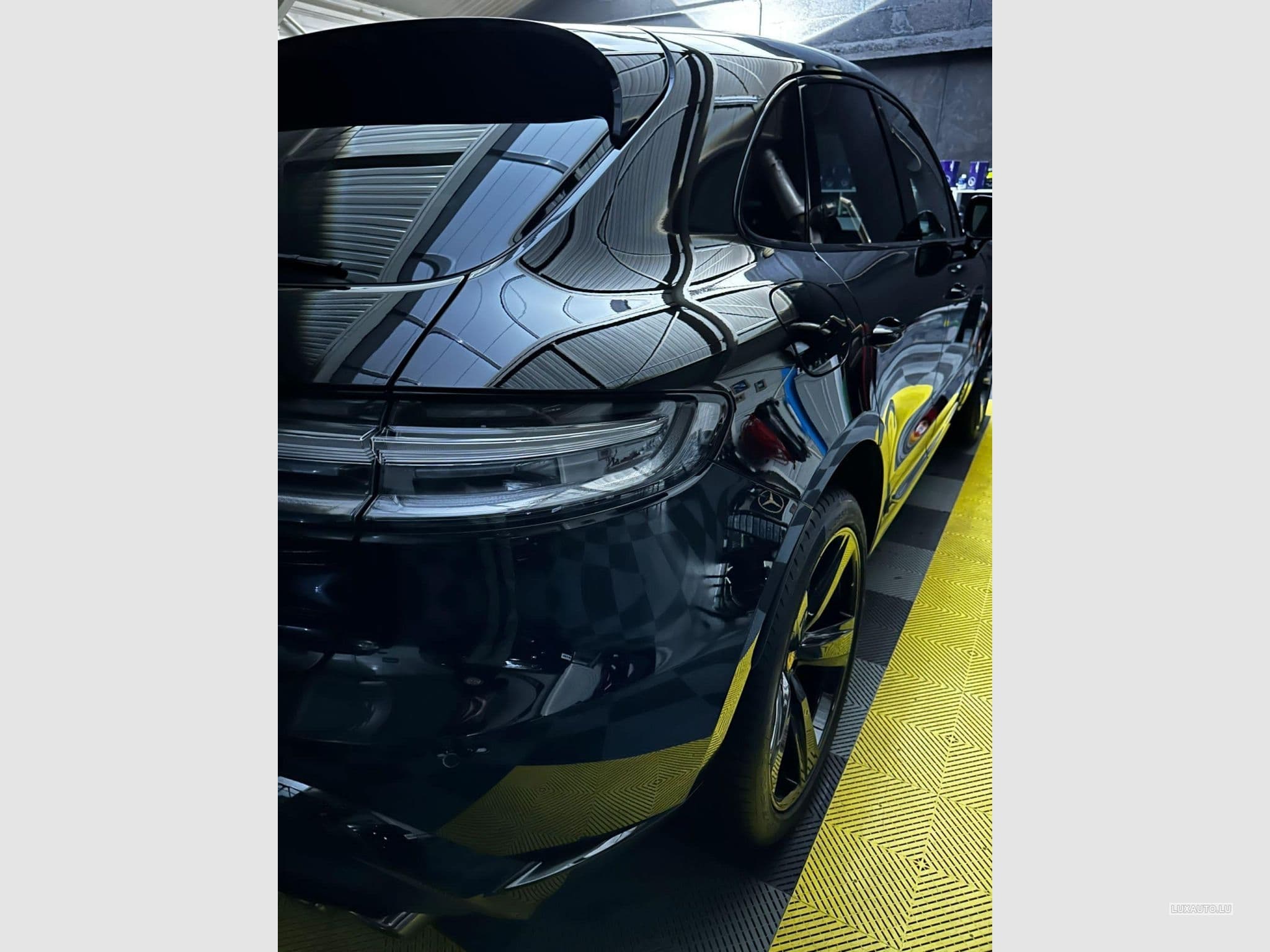 Porsche Macan Macan III S / Dernier facelift (2023) - Photo 8