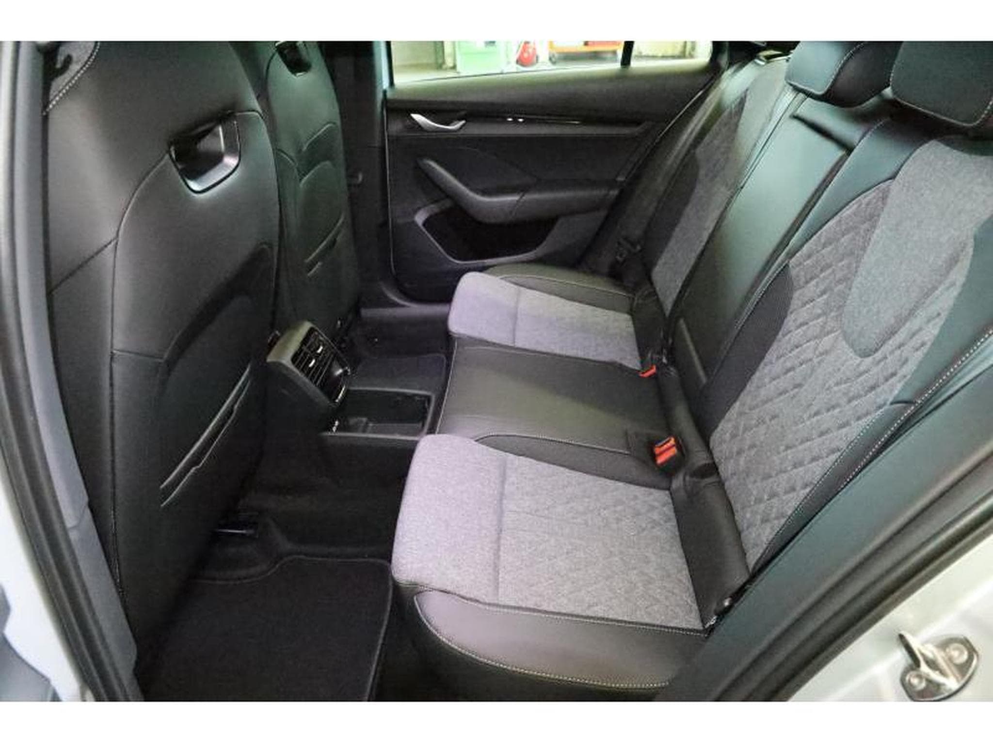 Skoda Scala Monte Carlo (2024) - Foto 14