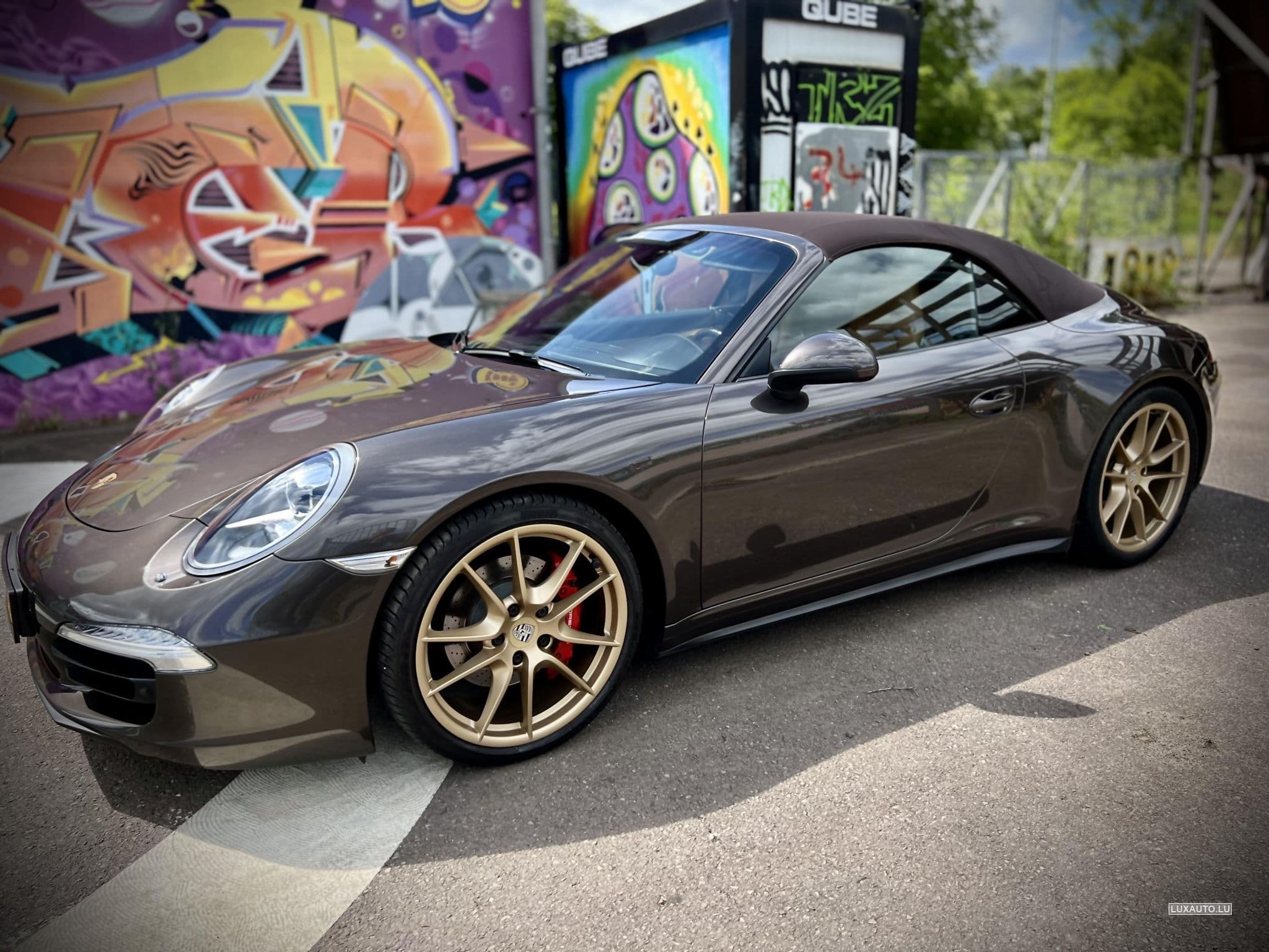 Porsche 911 Carrera 4s (2014) - Photo 2