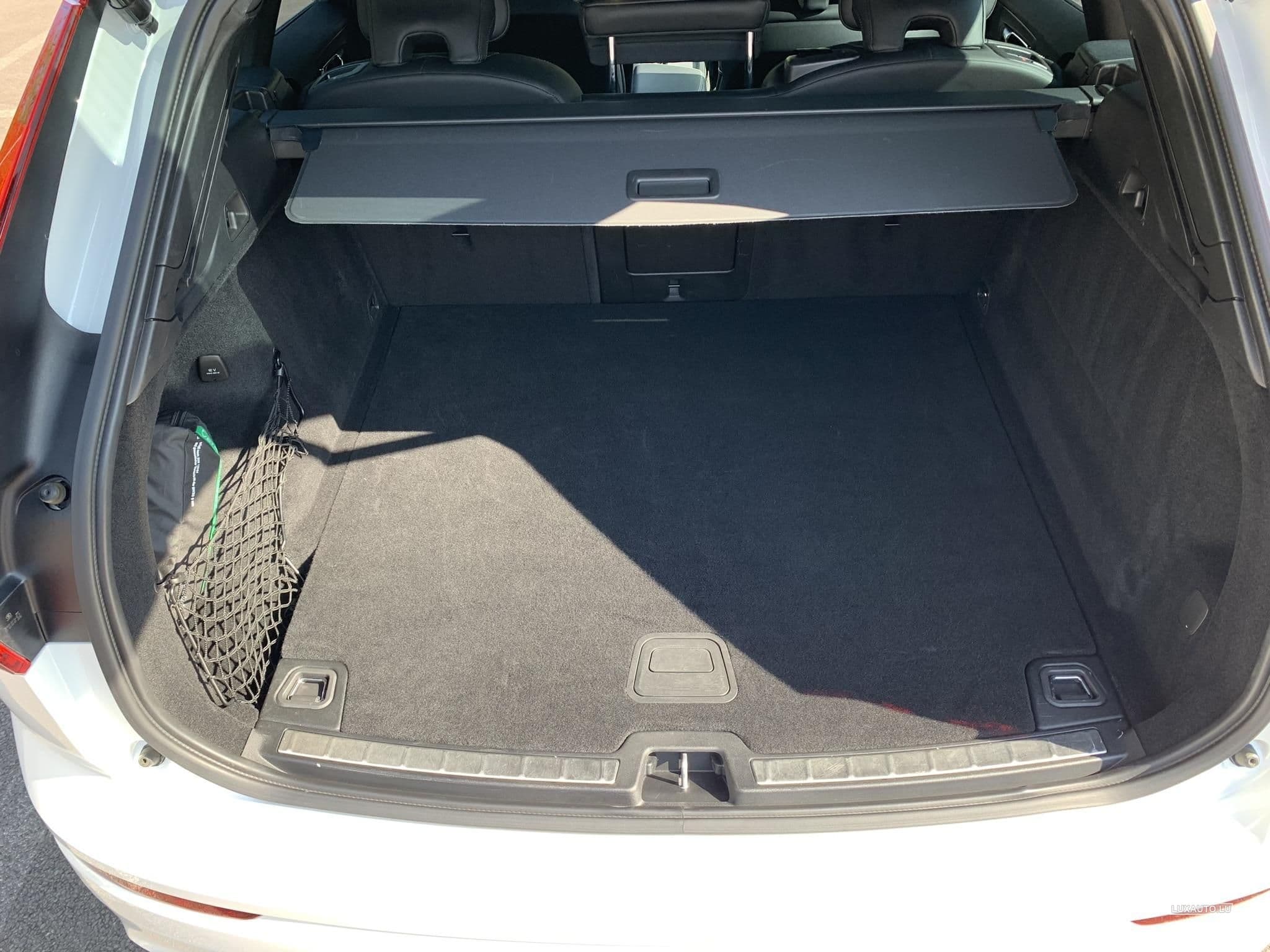 Volvo XC60 R-Design (2019) - Foto 6