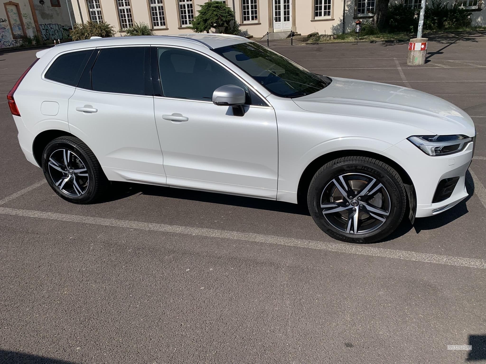 Volvo XC60 R-Design (2019) - Foto 8