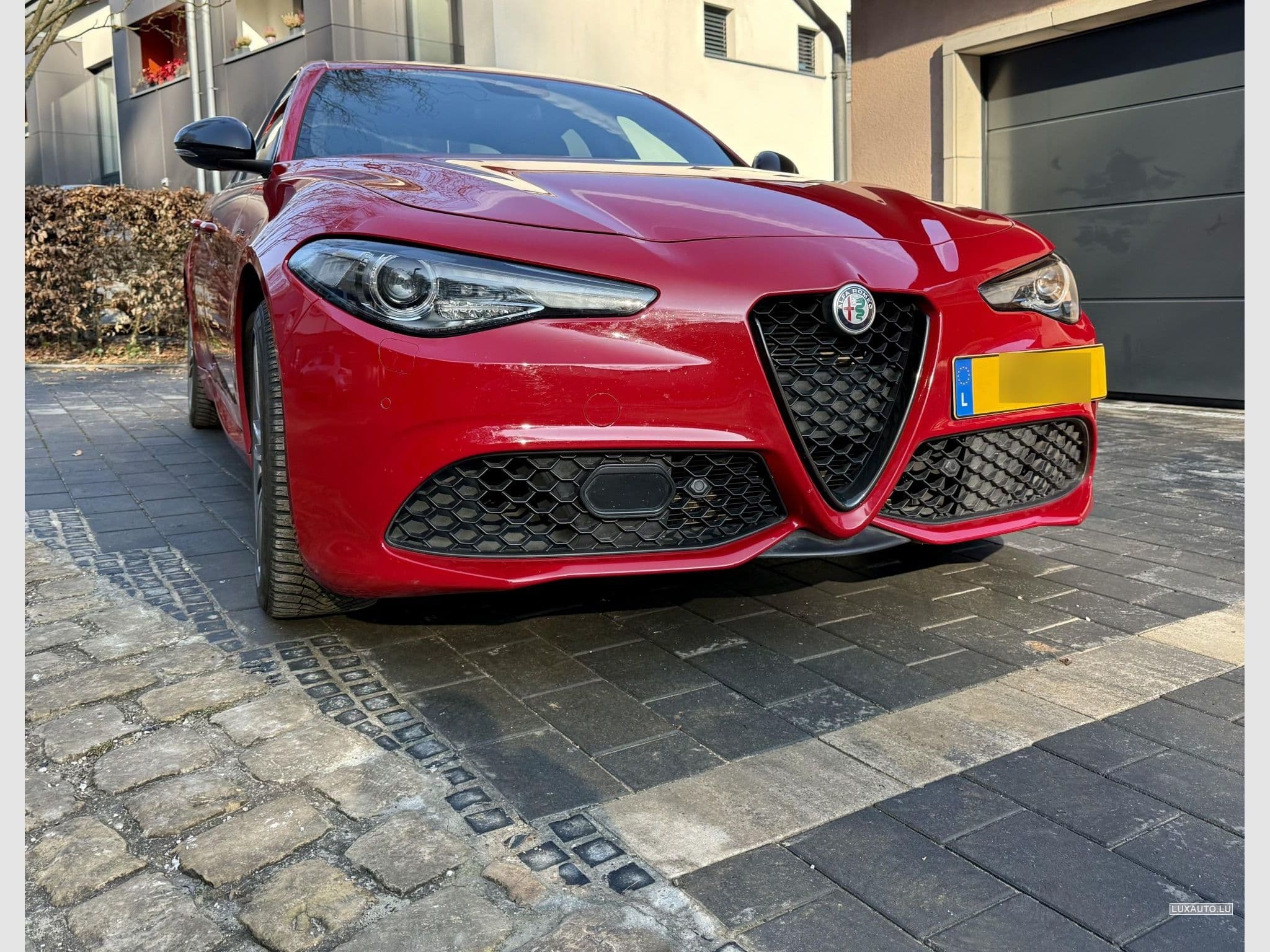 Alfa-Romeo Giulia Q4 Veloce 2.0 Turbo (2021) - Foto 10
