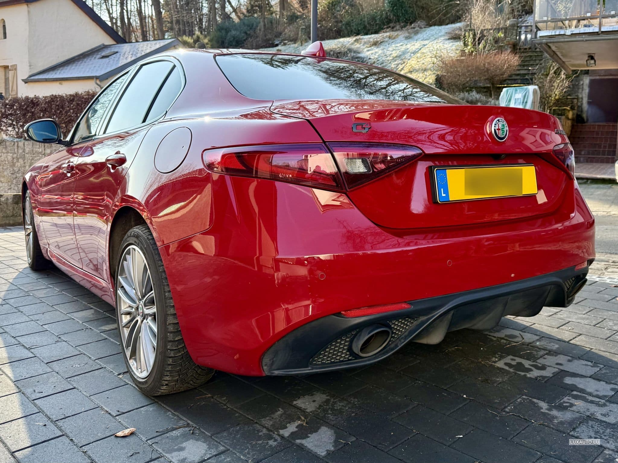 Alfa-Romeo Giulia Q4 Veloce 2.0 Turbo (2021) - Foto 4