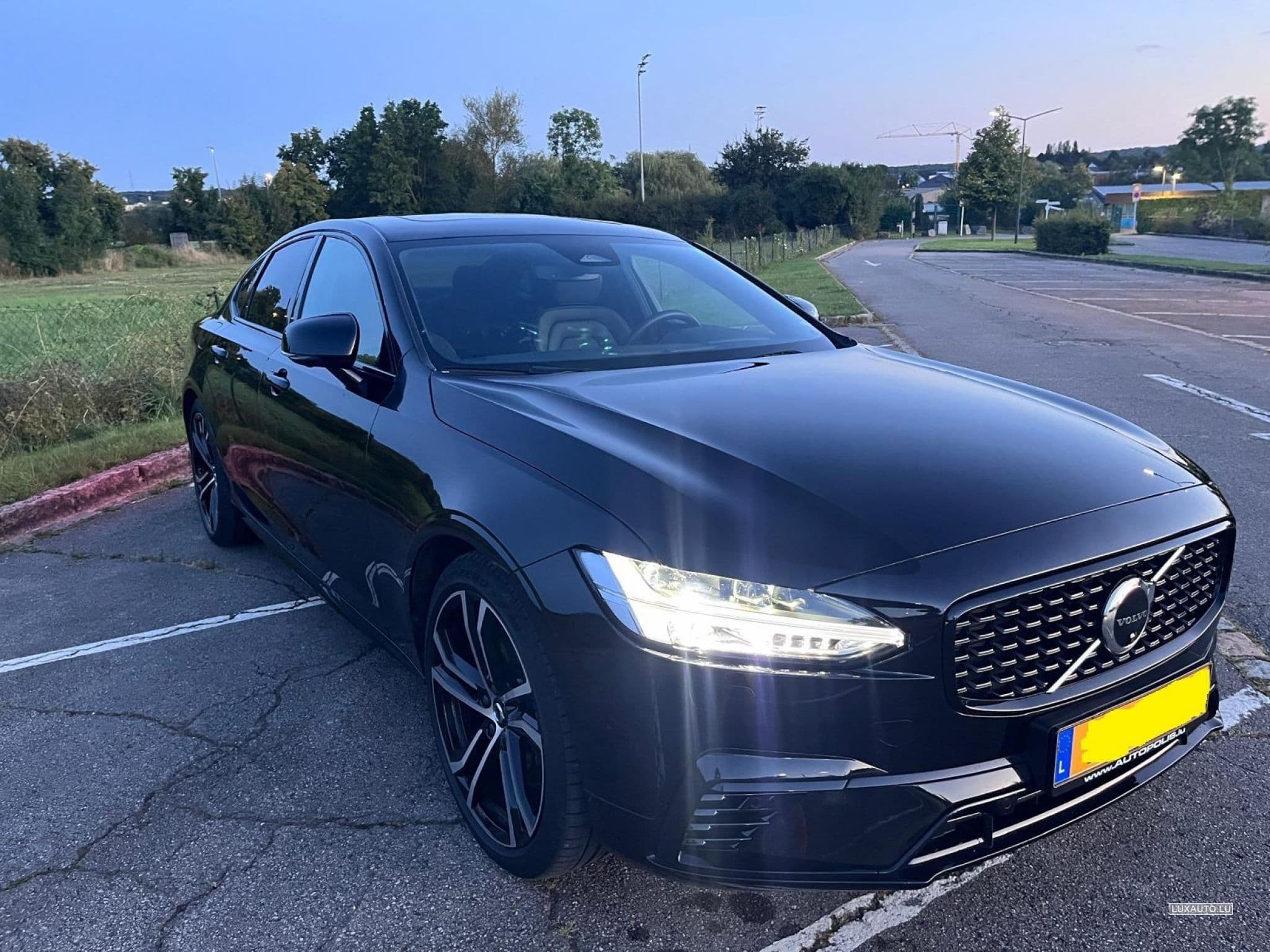Volvo S90 T8    R-design (2021) - Foto 1