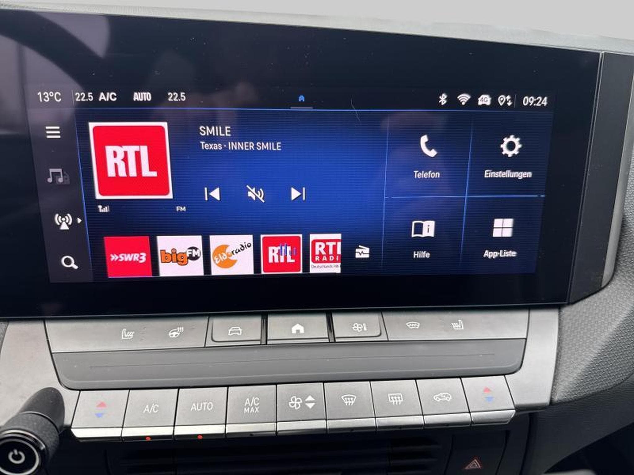 Opel Astra Elegance EAT8 (2023) - Foto 16