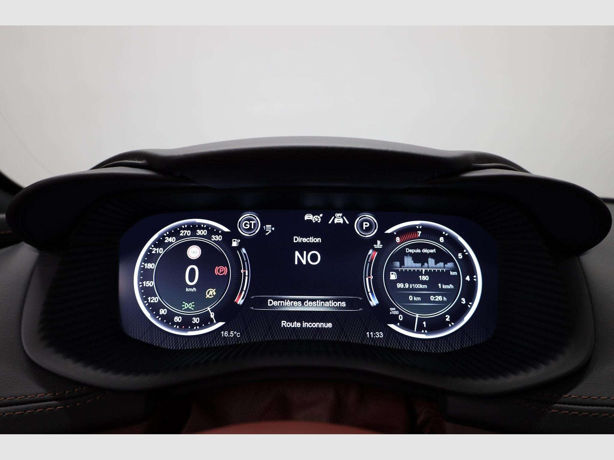 Aston-Martin DBX 4.0 V8 550 (2021) - Photo 15