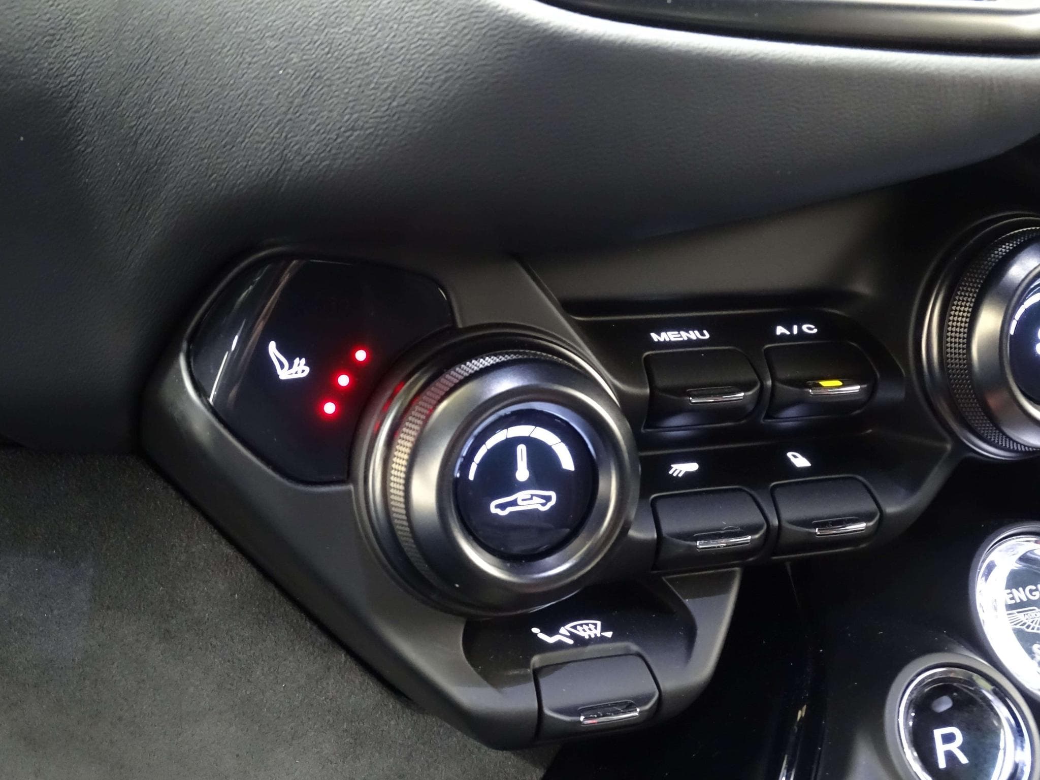 Aston-Martin V8 Vantage F1 Edition (2023) - Foto 22