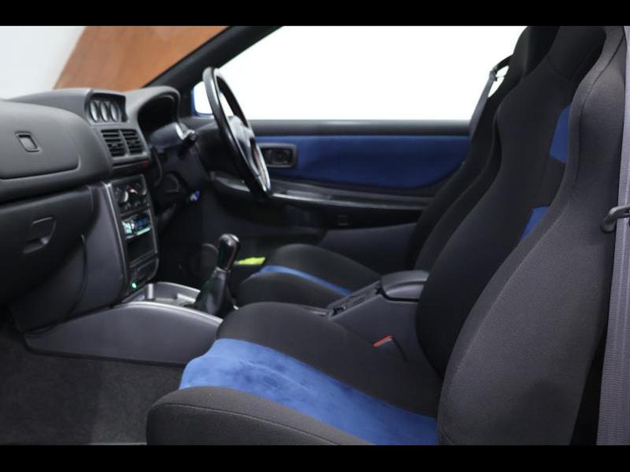 Subaru Impreza 22b 325/400 (1999) - Photo 10