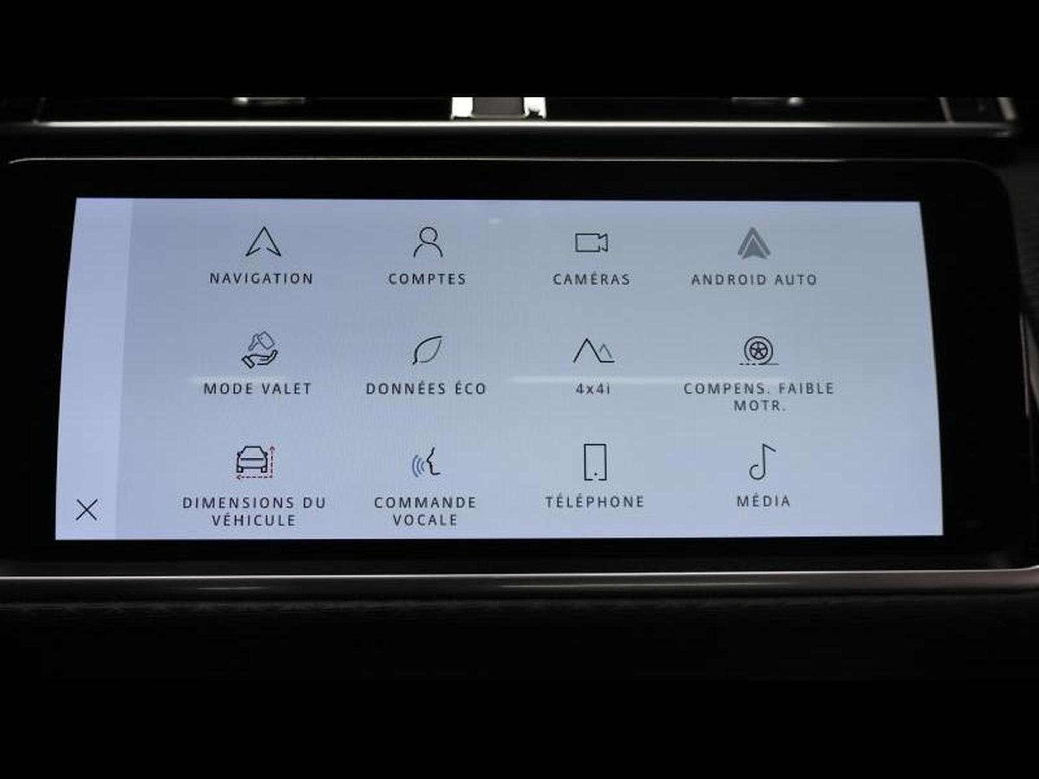 Land-Rover Range Rover Velar D200 R-Dynamic SE AWD AUTO (2023) - Foto 18