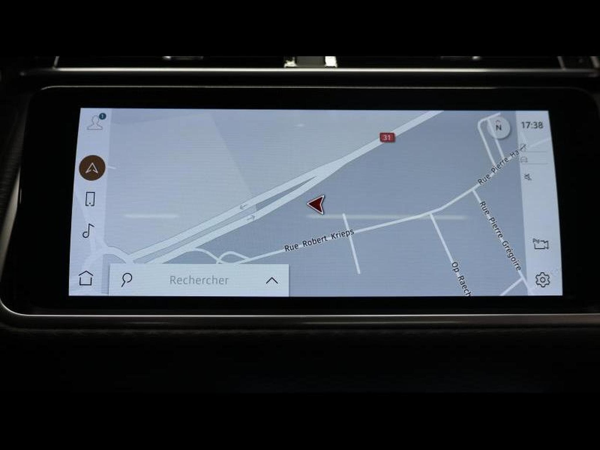 Land-Rover Range Rover Velar D200 R-Dynamic SE AWD AUTO (2023) - Foto 19