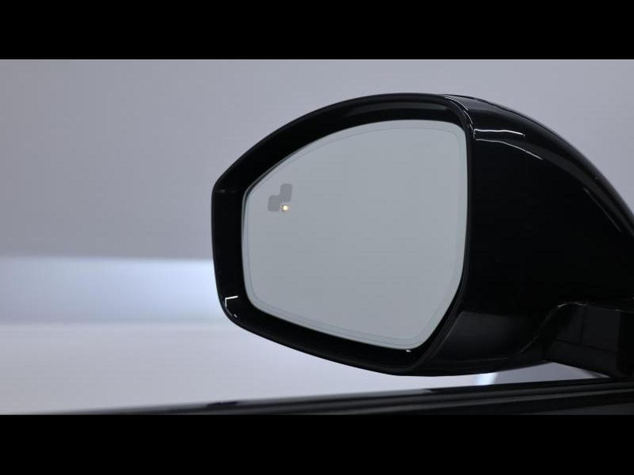 Land-Rover Range Rover Velar D200 R-Dynamic SE AWD AUTO (2023) - Foto 26