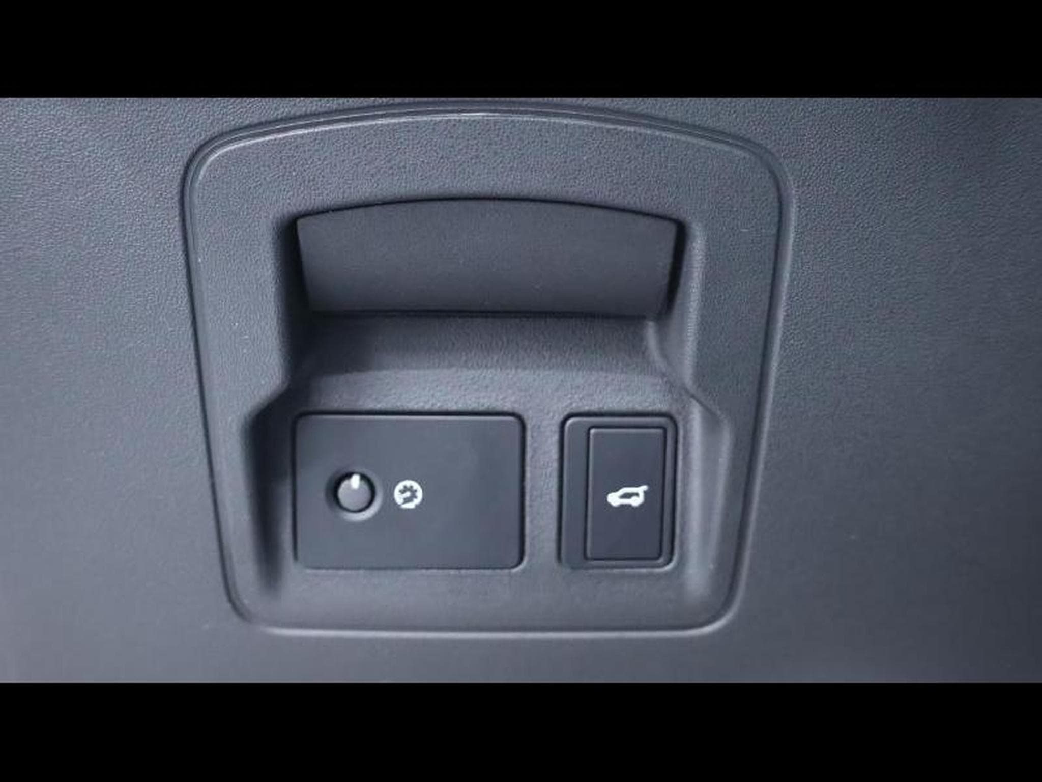 Land-Rover Range Rover Velar D200 R-Dynamic SE AWD AUTO (2023) - Foto 27