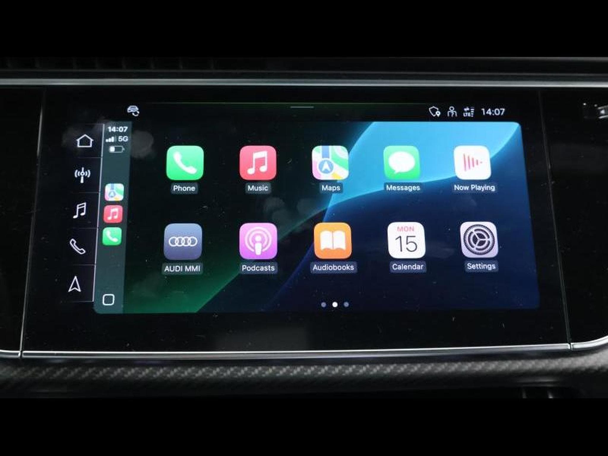 Audi RSQ8 4.0 TFSI 600 Quattro (2021) - Photo 21