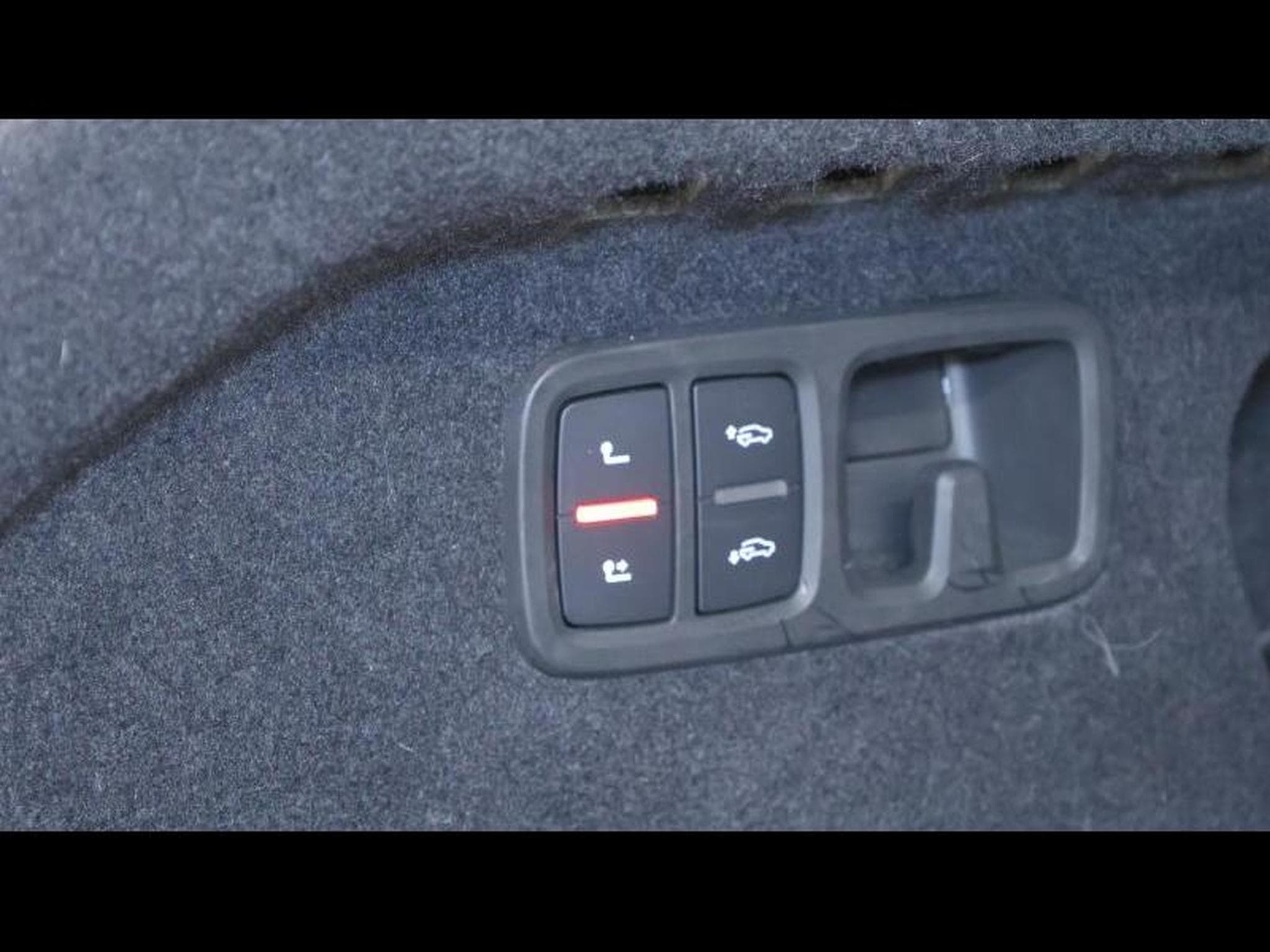 Audi RSQ8 4.0 TFSI 600 Quattro (2021) - Photo 27