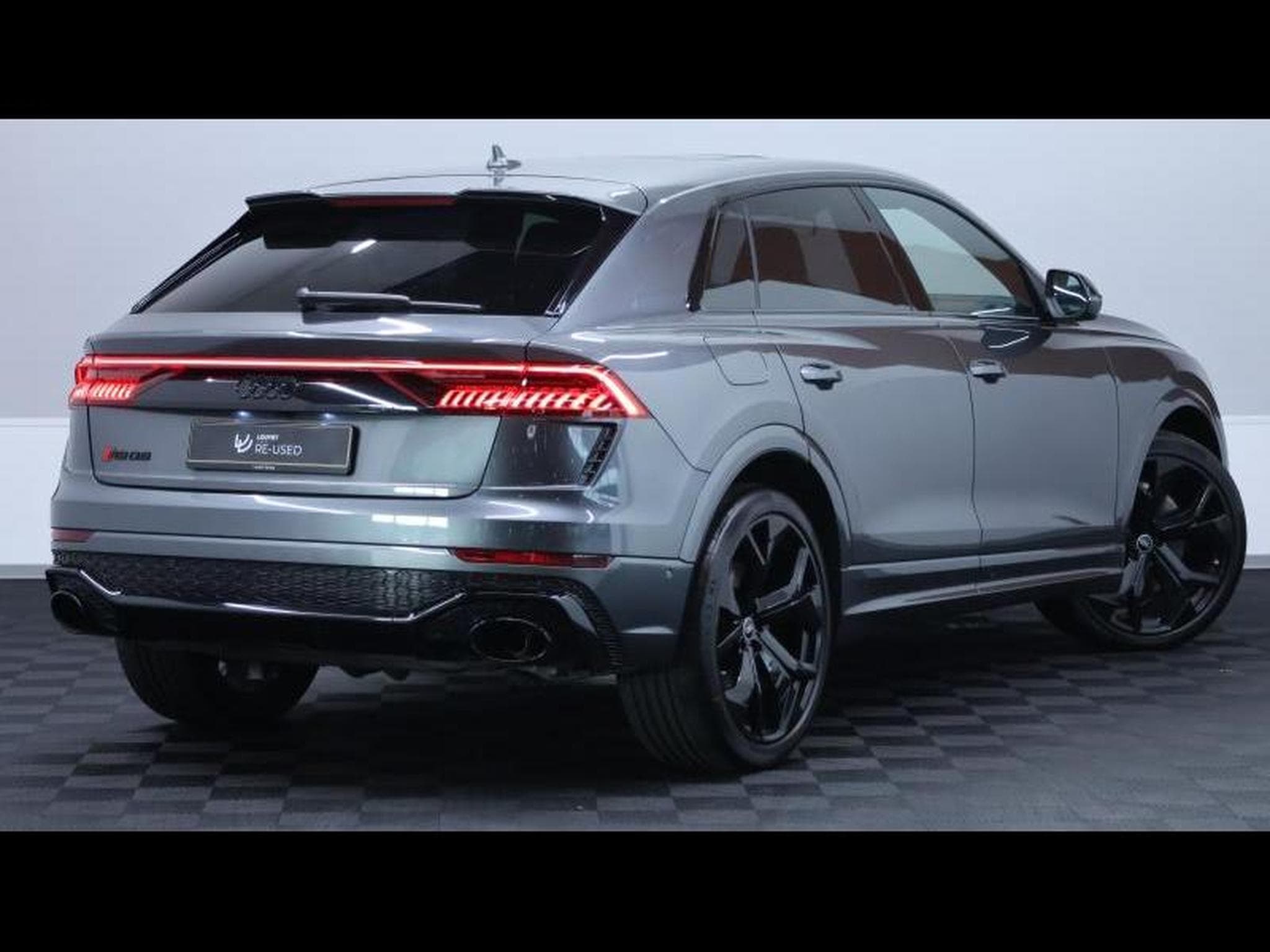 Audi RSQ8 4.0 TFSI 600 Quattro (2021) - Photo 4