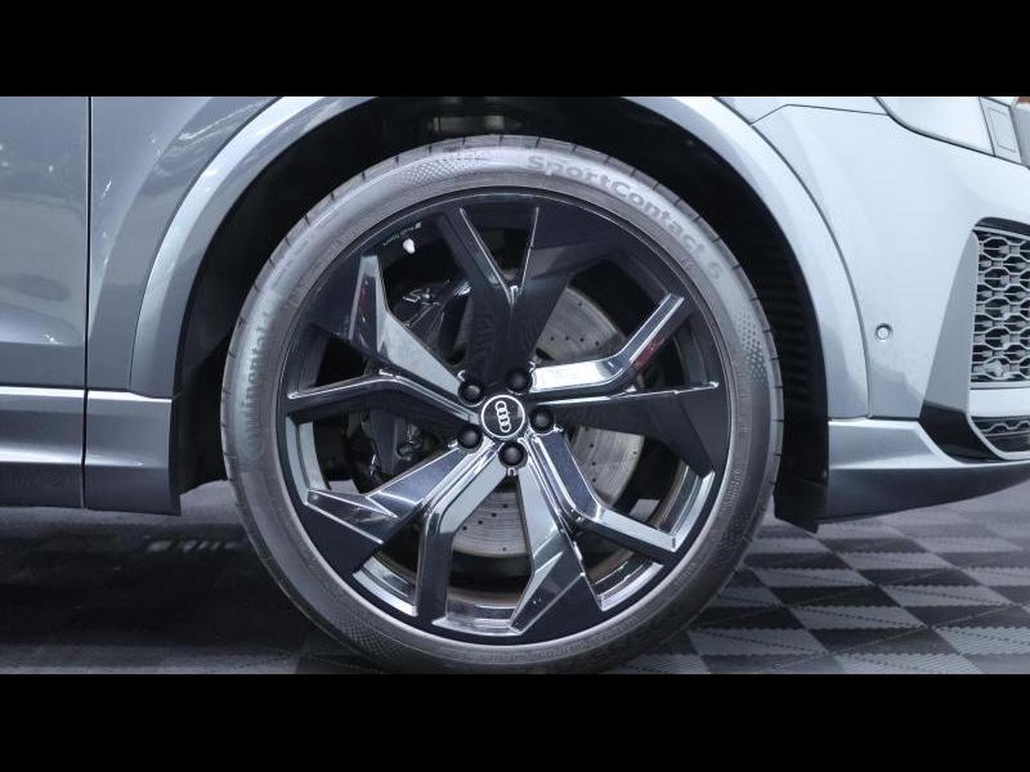Audi RSQ8 4.0 TFSI 600 Quattro (2021) - Photo 6