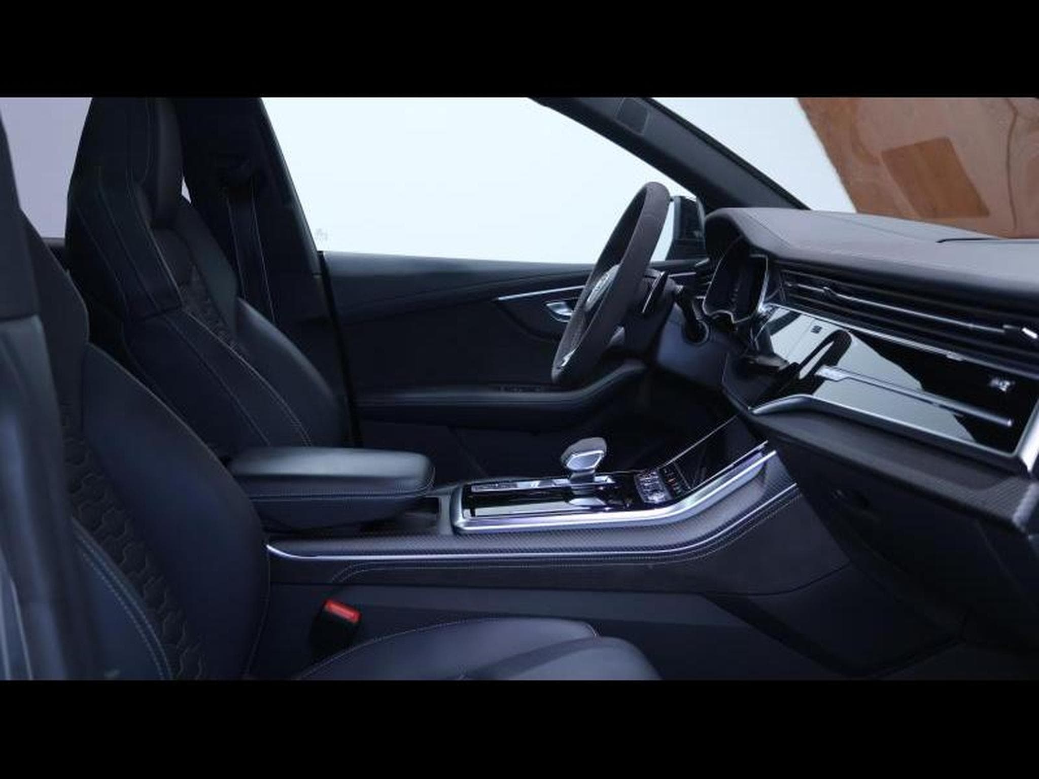 Audi RSQ8 4.0 TFSI 600 Quattro (2021) - Photo 9