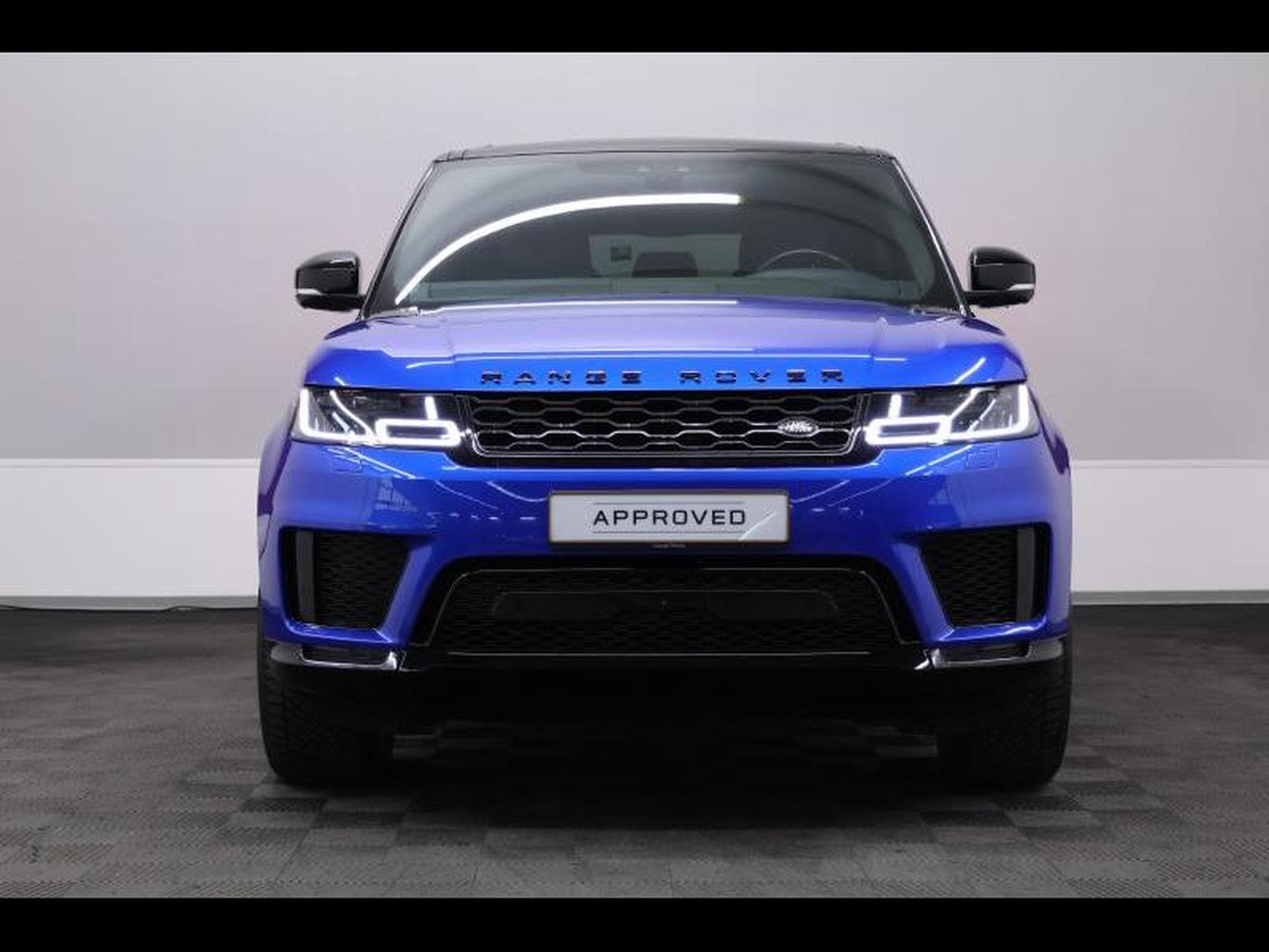 Land-Rover Range Rover Sport D250 HSE SVO (2021) - Photo 2