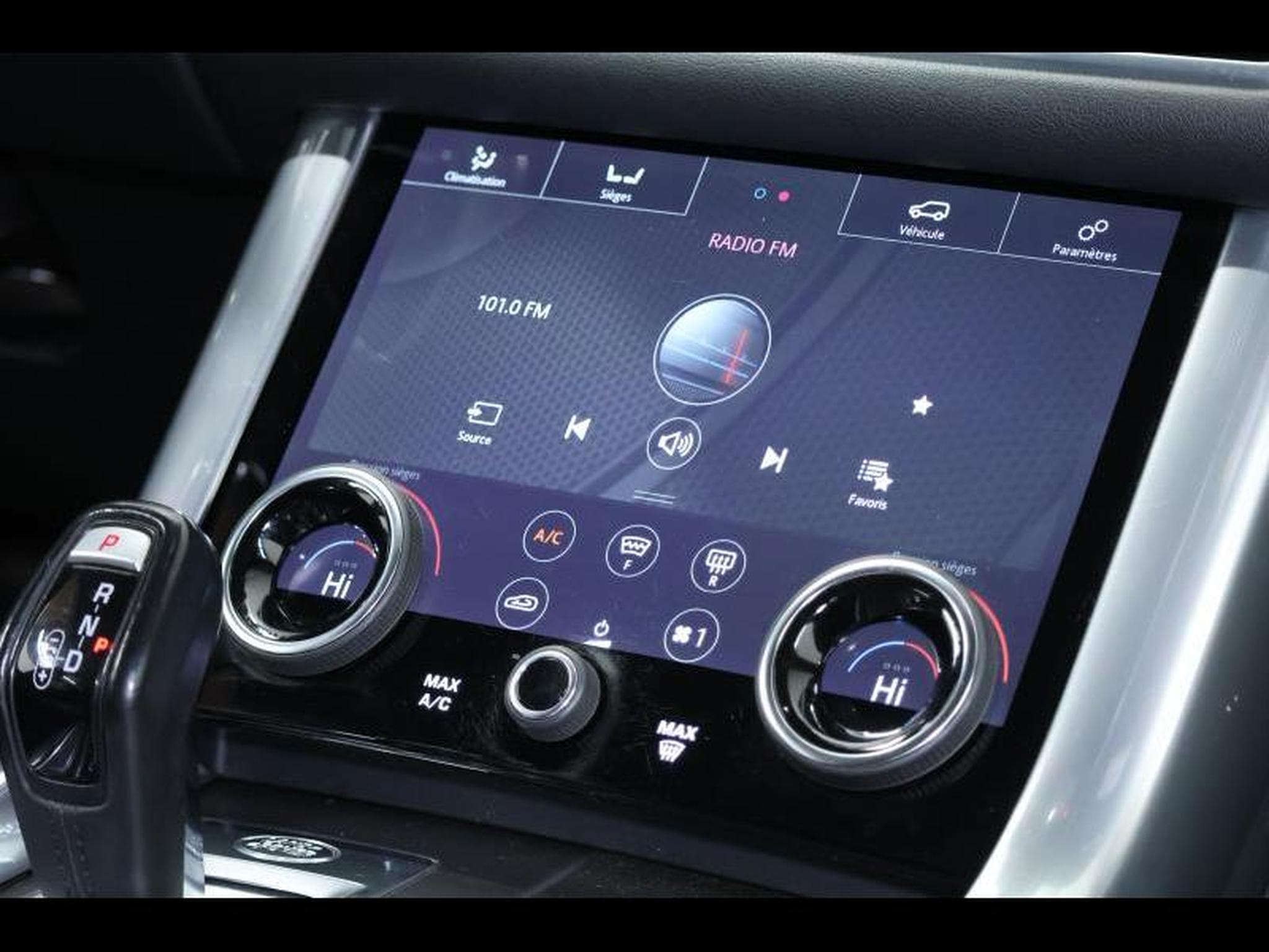 Land-Rover Range Rover Sport D250 HSE SVO (2021) - Photo 20