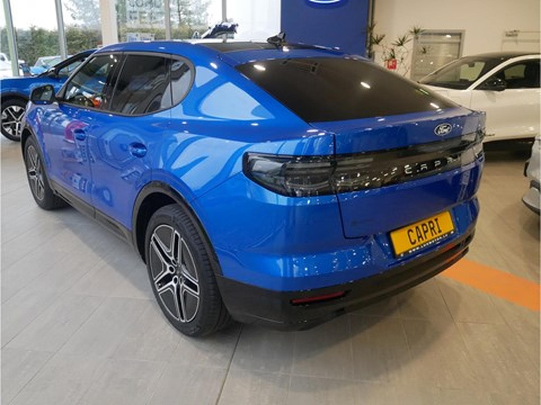 Ford Capri Capri Premium 77kWh Extended Range RWD 286ch/210kW - A1 (2024) - Photo 2