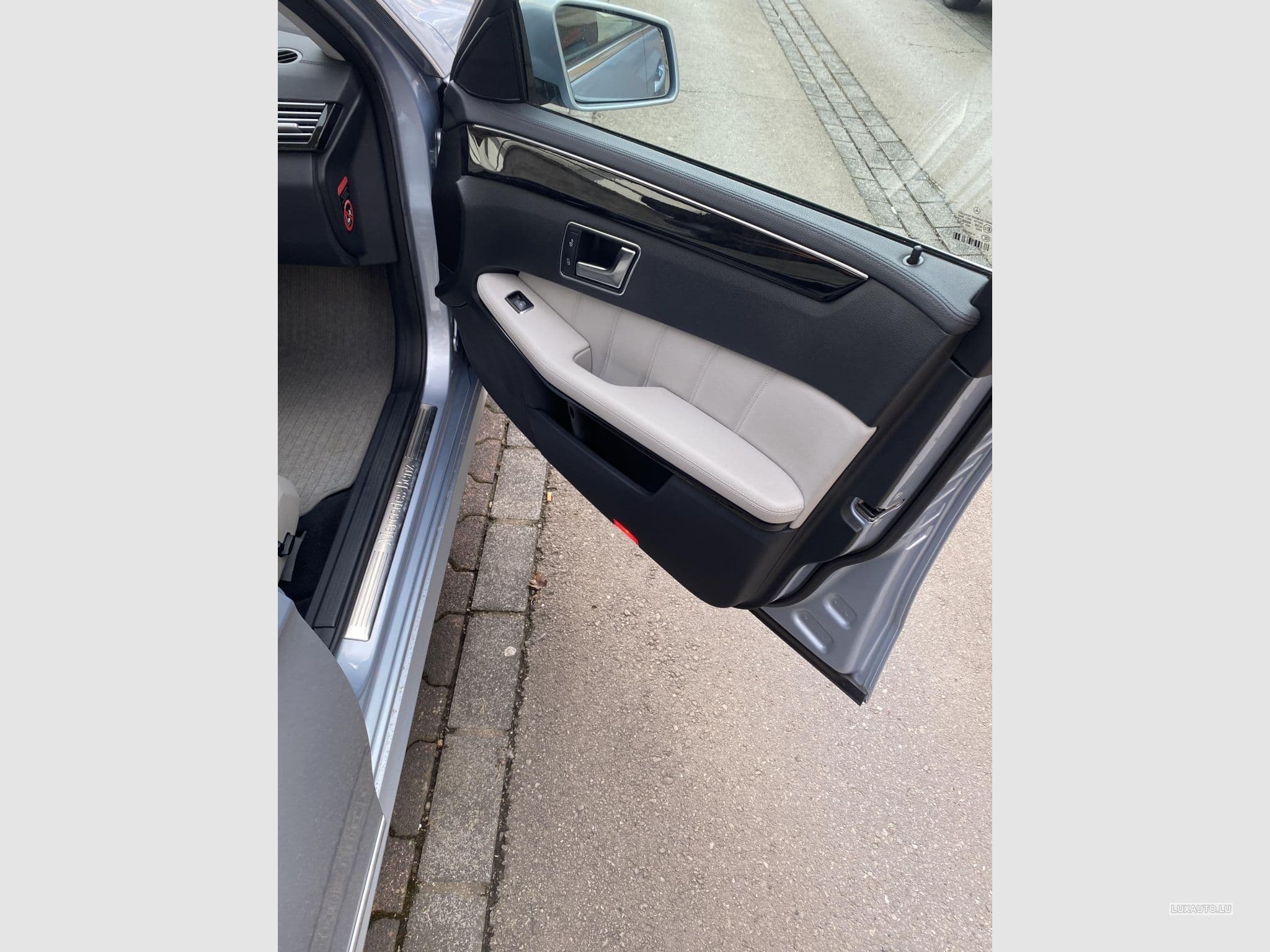 Mercedes E 220 Avantgarde (2012) - Foto 9