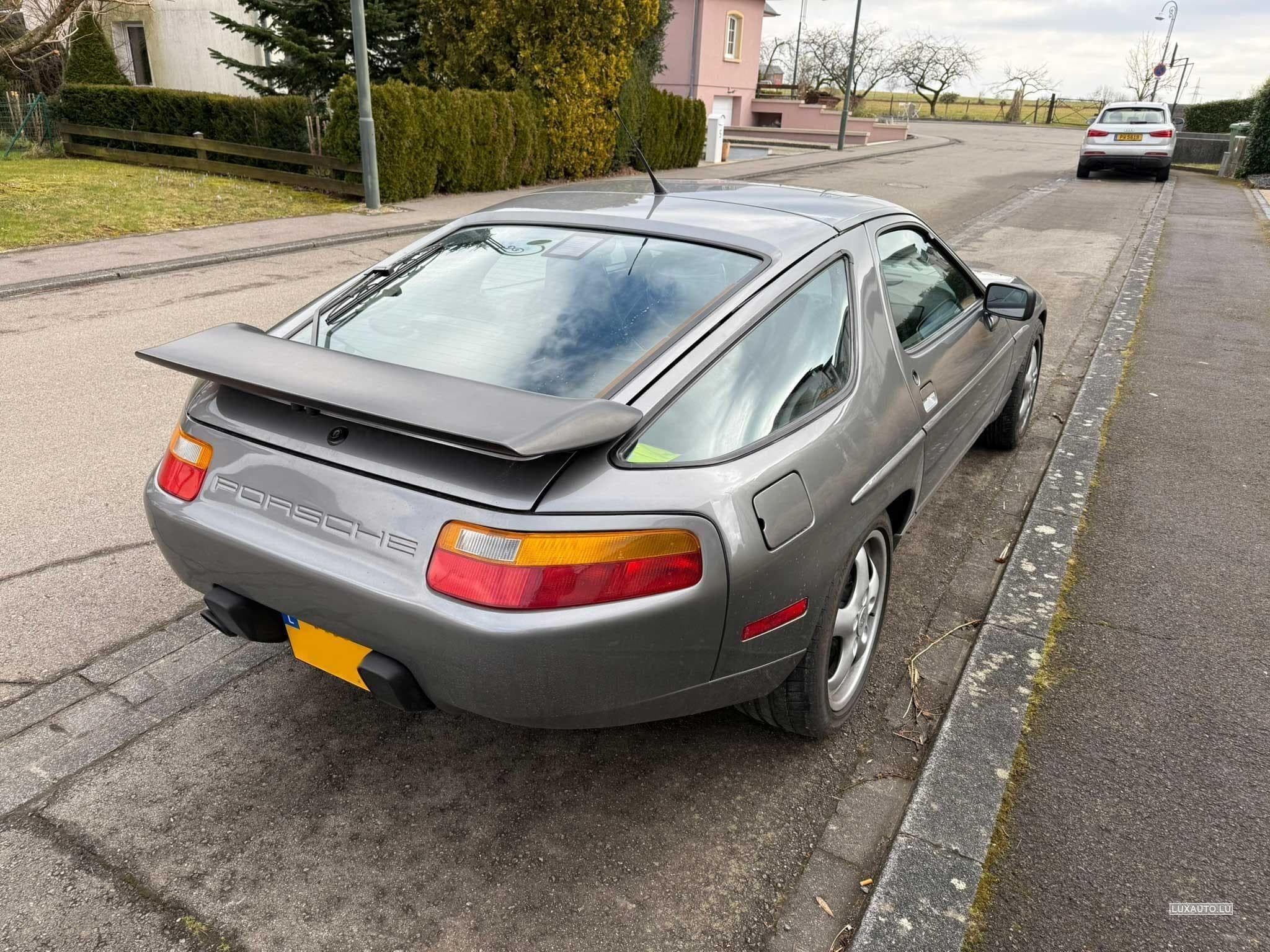 Porsche 928 928 S4 (1989) - Photo 11