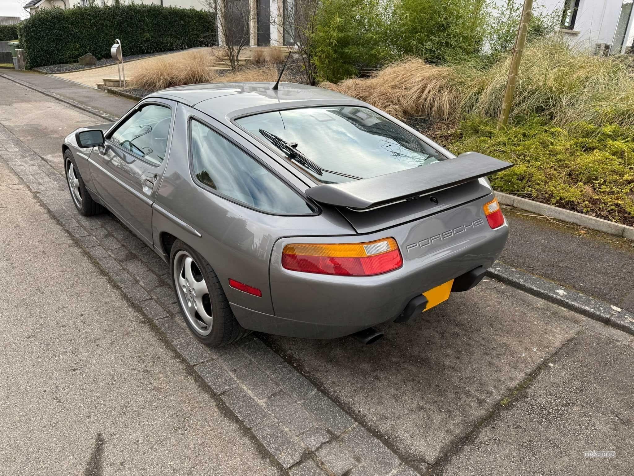 Porsche 928 928 S4 (1989) - Photo 13
