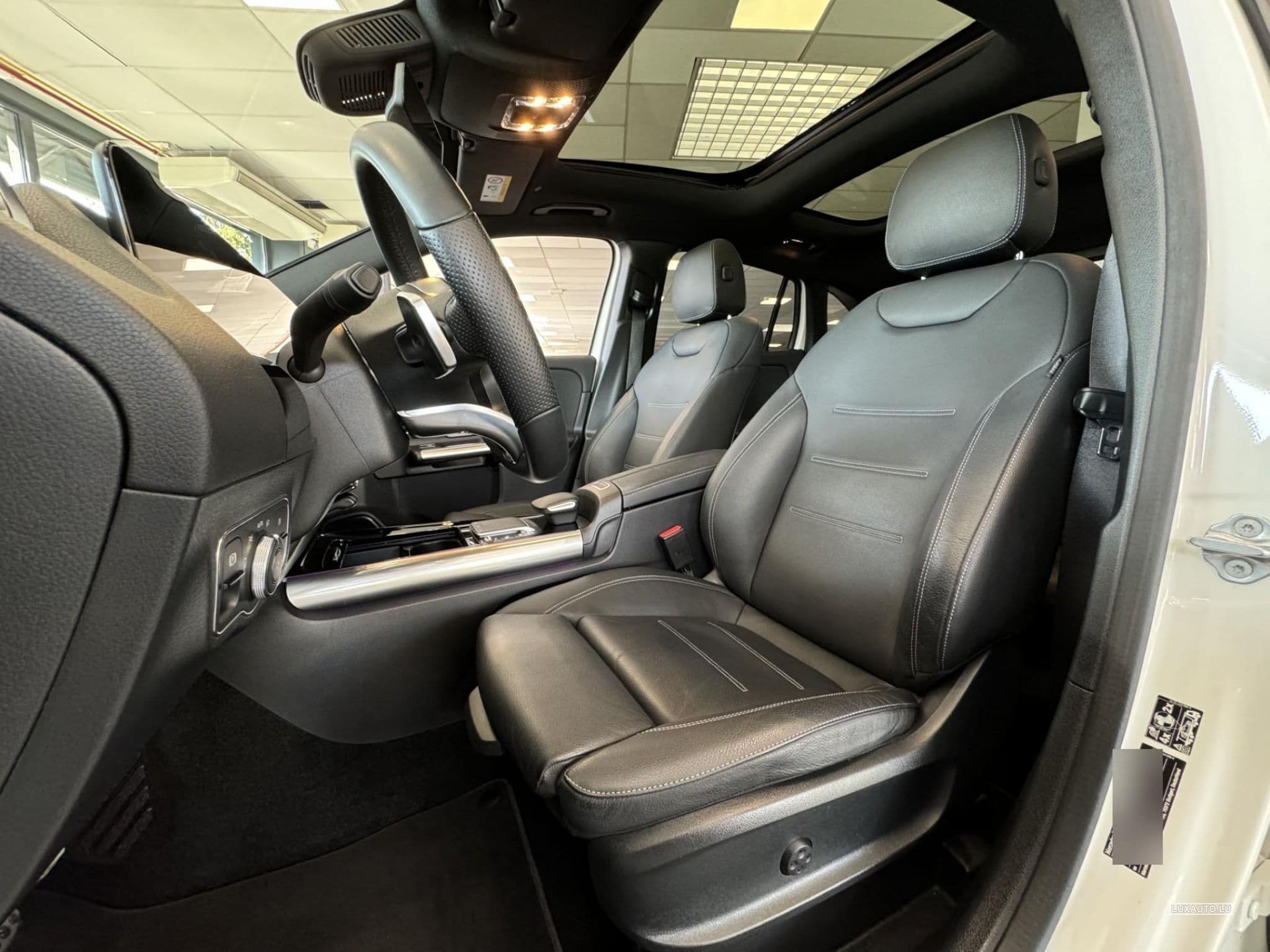 Mercedes GLA 250 MERCEDES GLA II 250 AMG LINE 4MATIC DCT (2020) - Foto 6