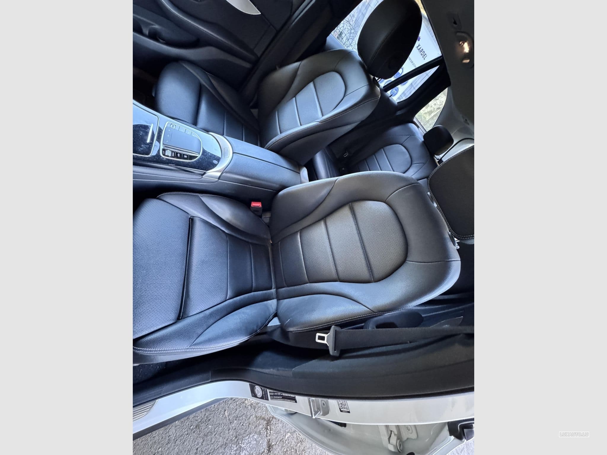 Mercedes GLC 300 e 4MATIC (2021) - Foto 10