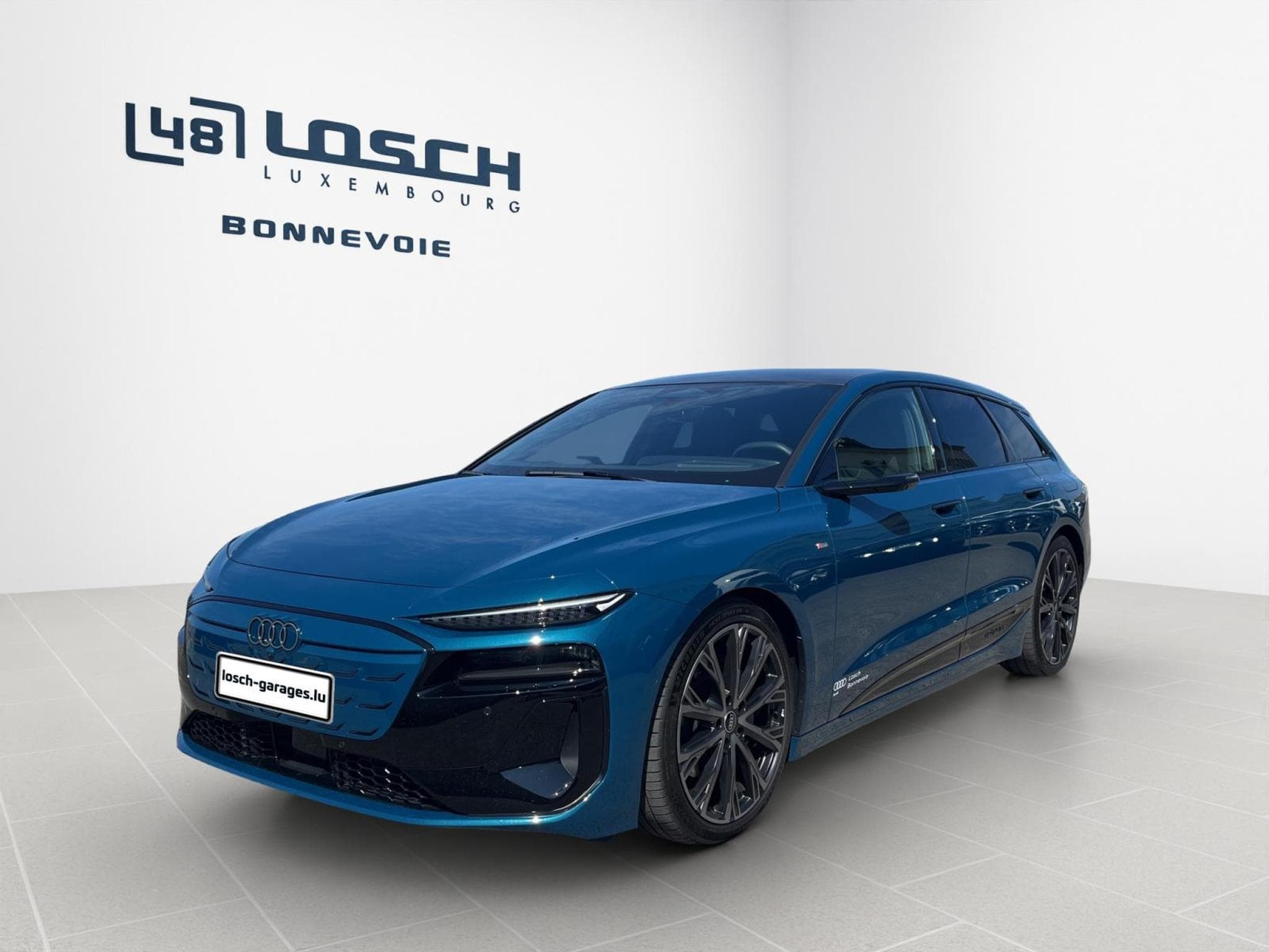 Audi A6 Edition Blu Avant e-tron (2025) - Photo 2