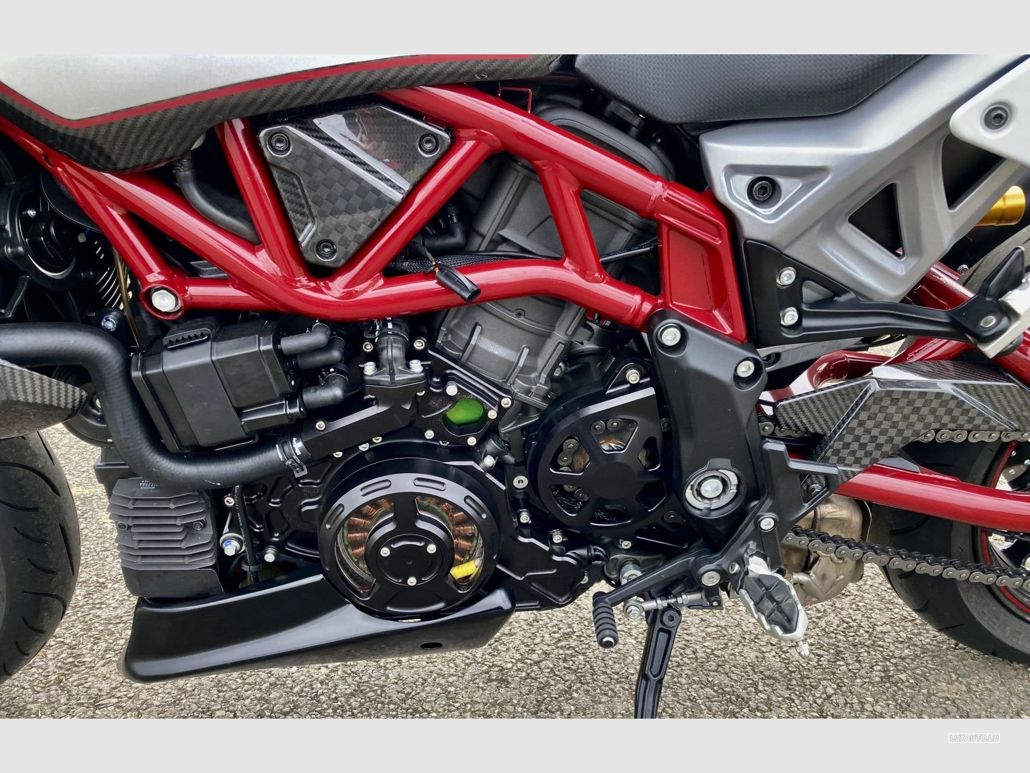 Indian FTR Carbon R (2022) - Photo 4