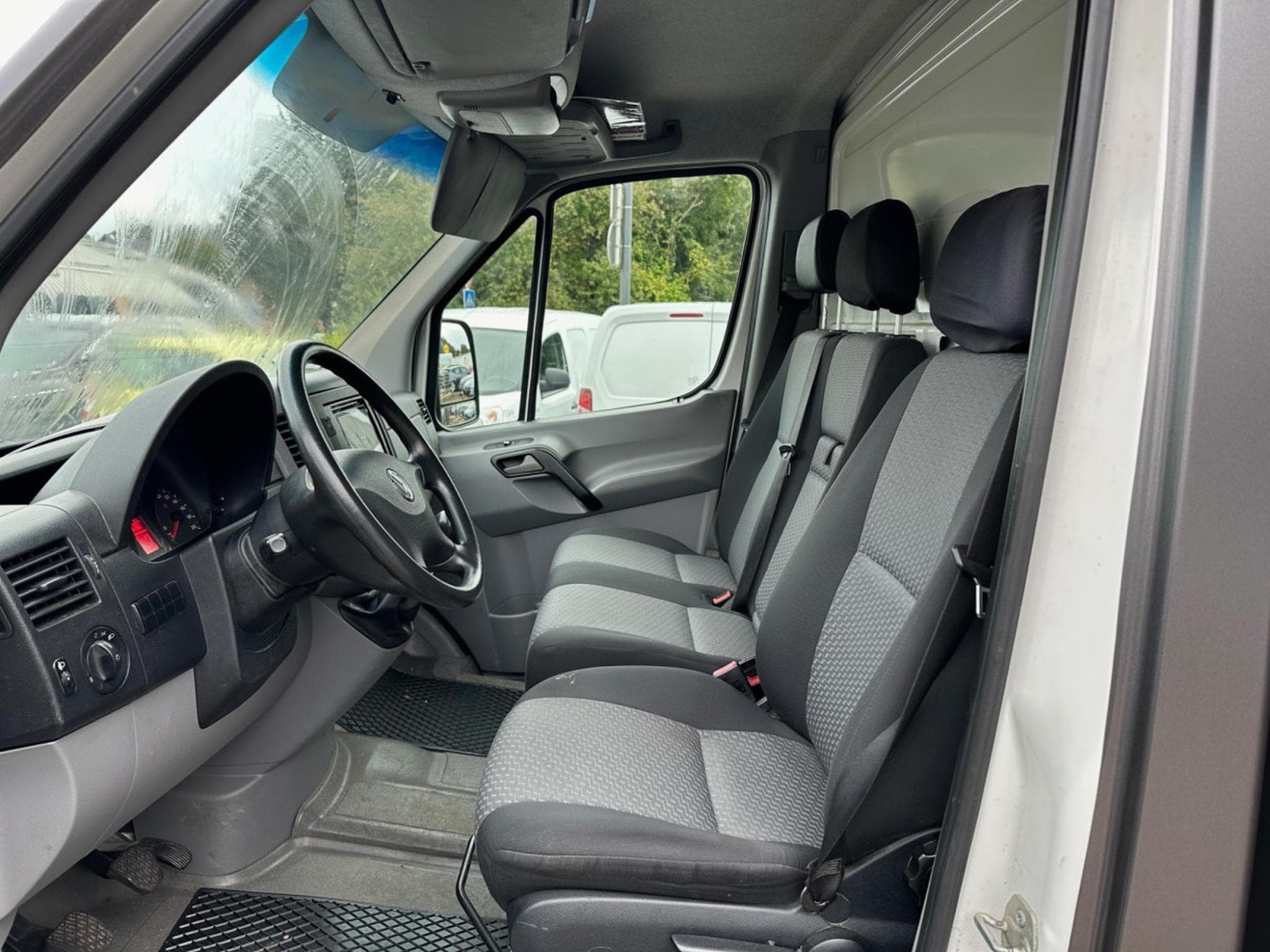 VW Crafter 2.0 DTI 140PS (2013) - Foto 5