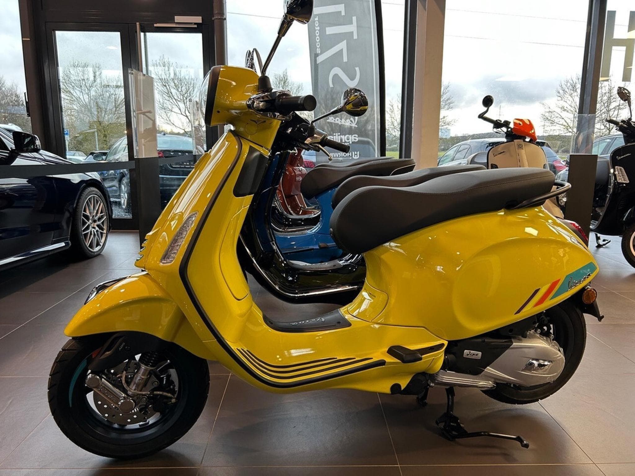 Vespa Primavera S (2026) - Photo 2