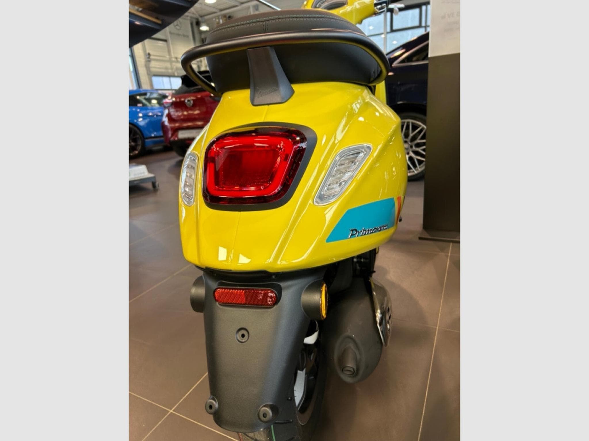 Vespa Primavera S (2026) - Photo 8